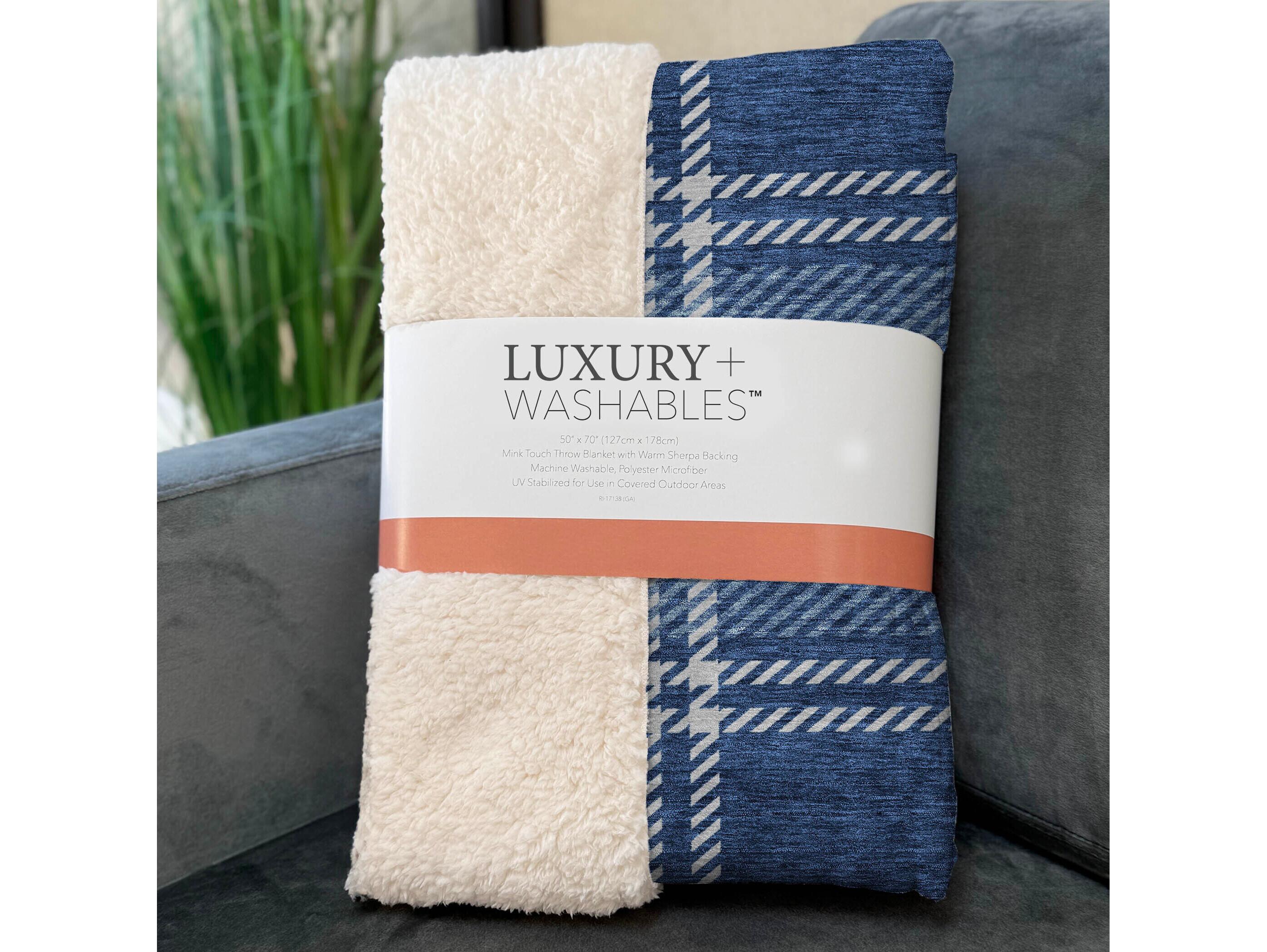Dalyn Sherpa Blue Polyester Throw