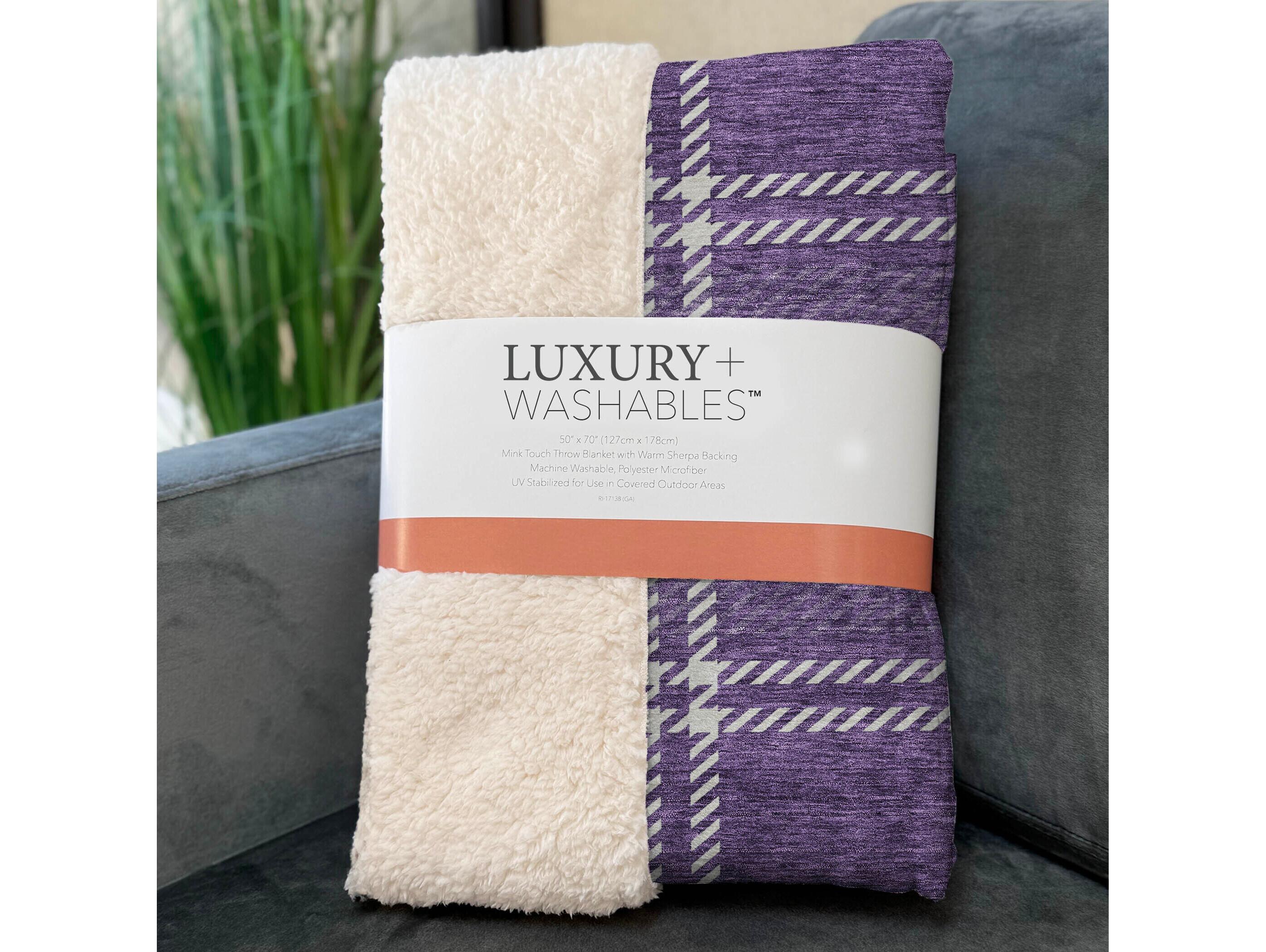Dalyn Sherpa Purple Polyester Throw