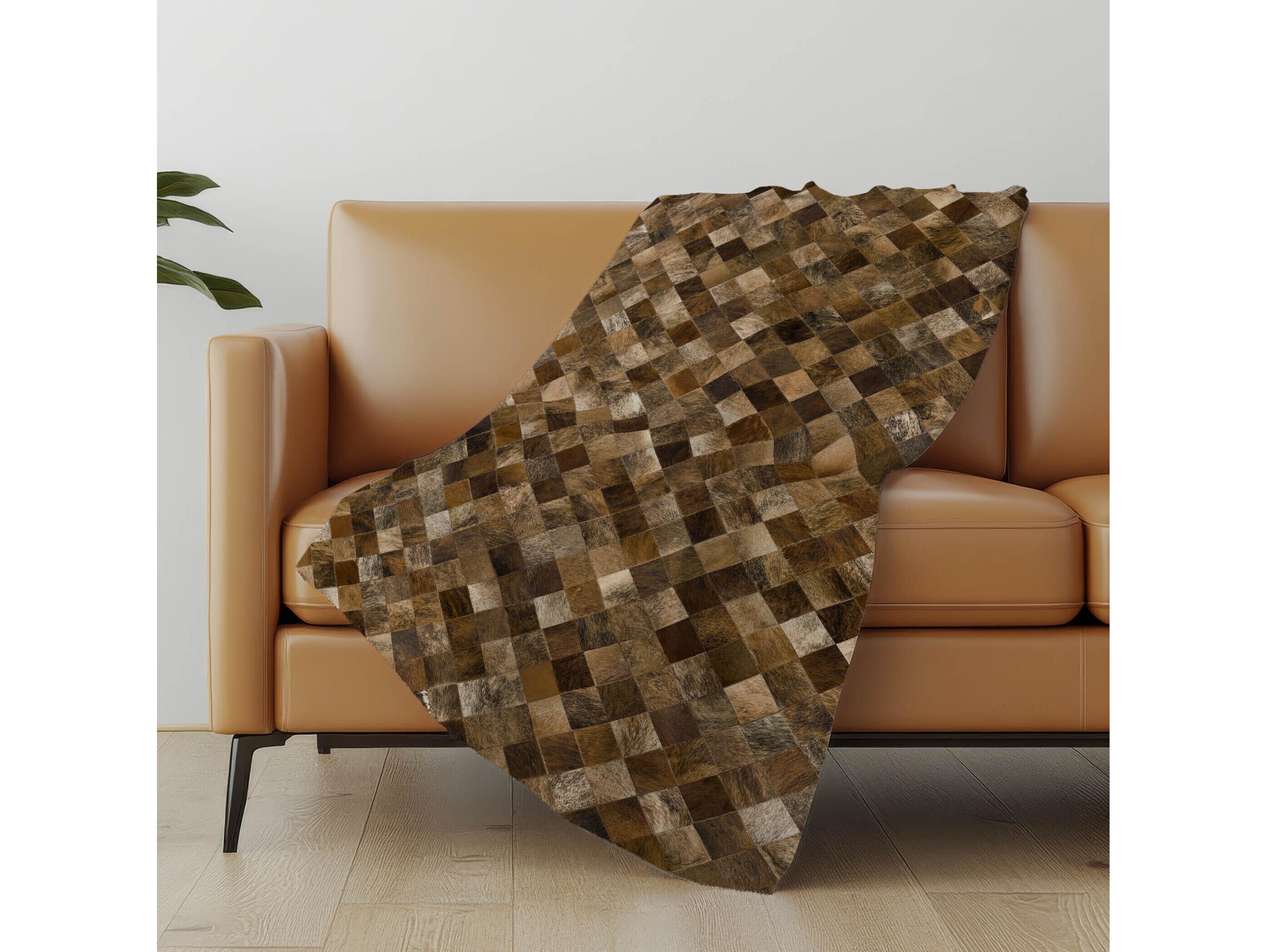 Dalyn Sherpa Brown Polyester Throw