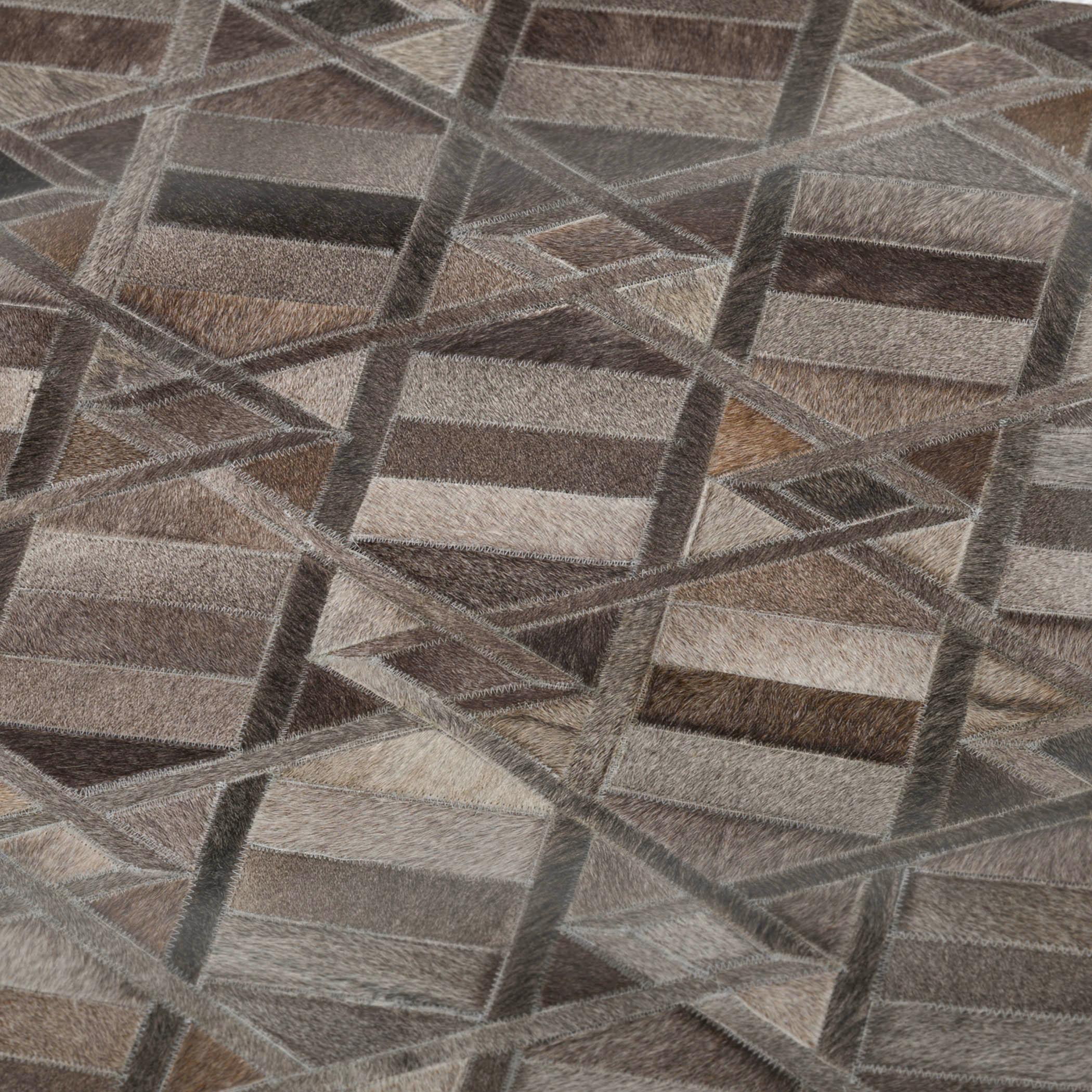 Dalyn Sherpa Gray Polyester Throw