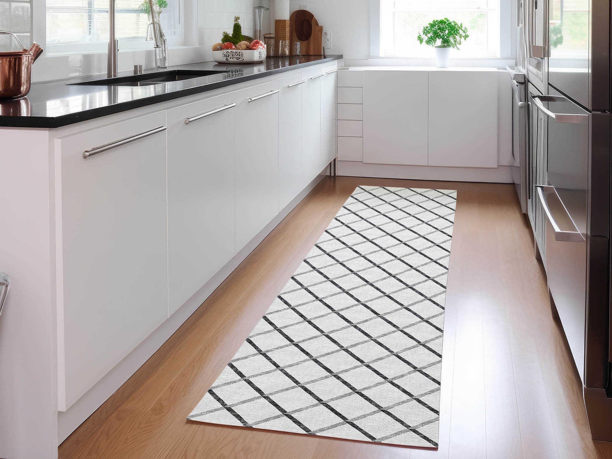 Dalyn York Geometric Runner Area Rug