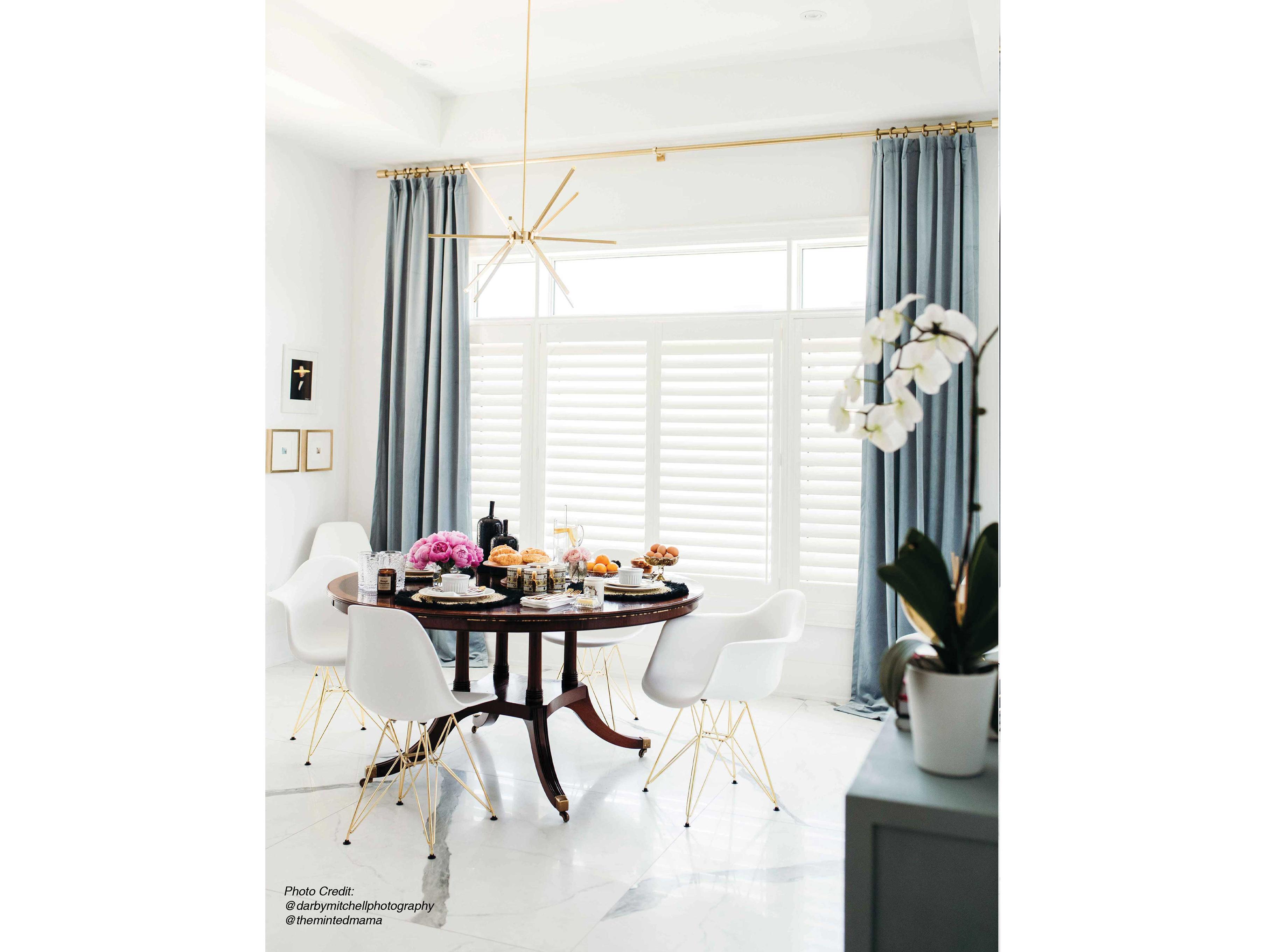 Dainolite Array 12-Light Aged Brass Linear Sputnik Chandelier