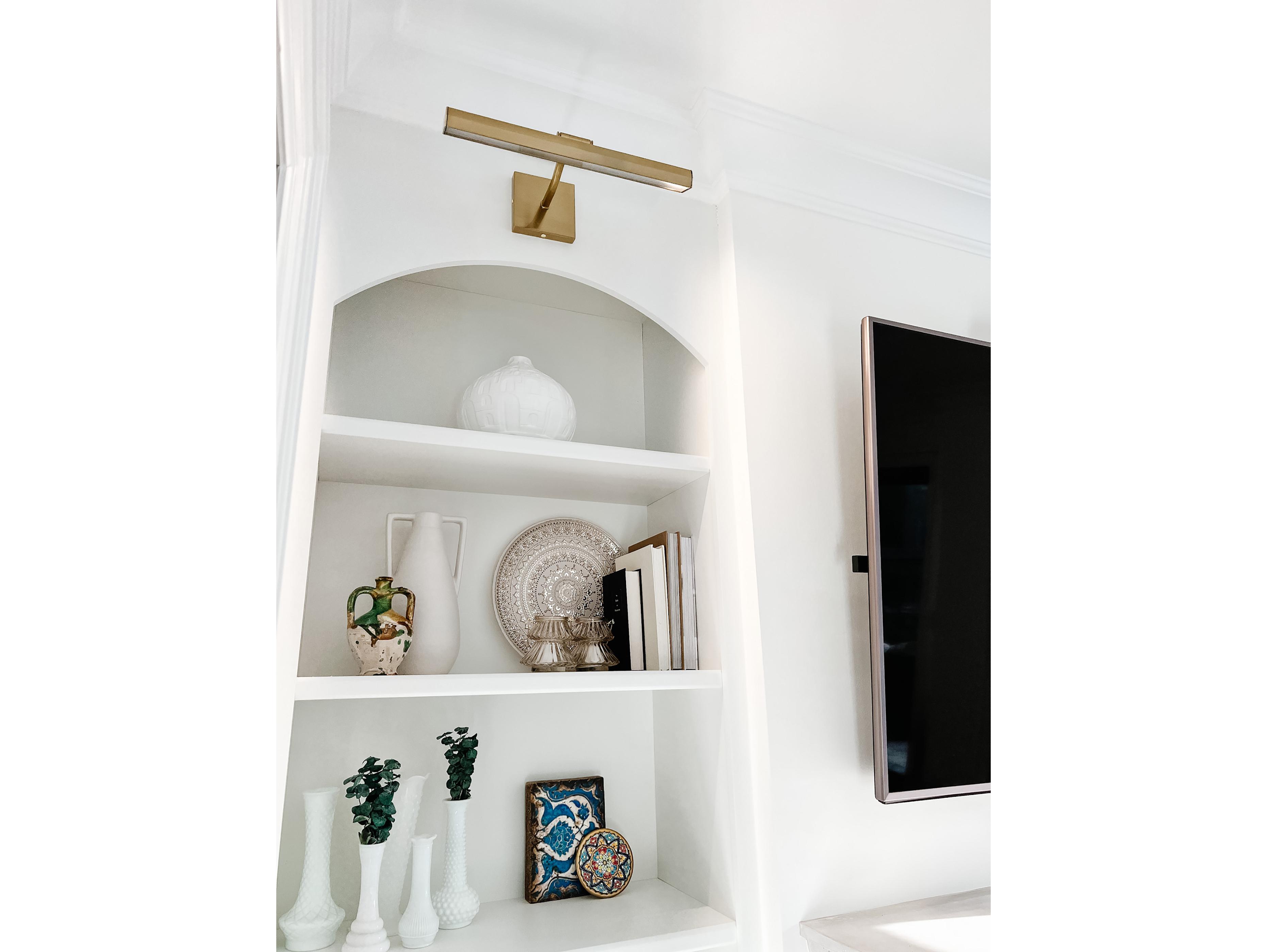 Dainolite Leonardo 2-Light Aged Brass Picture Light