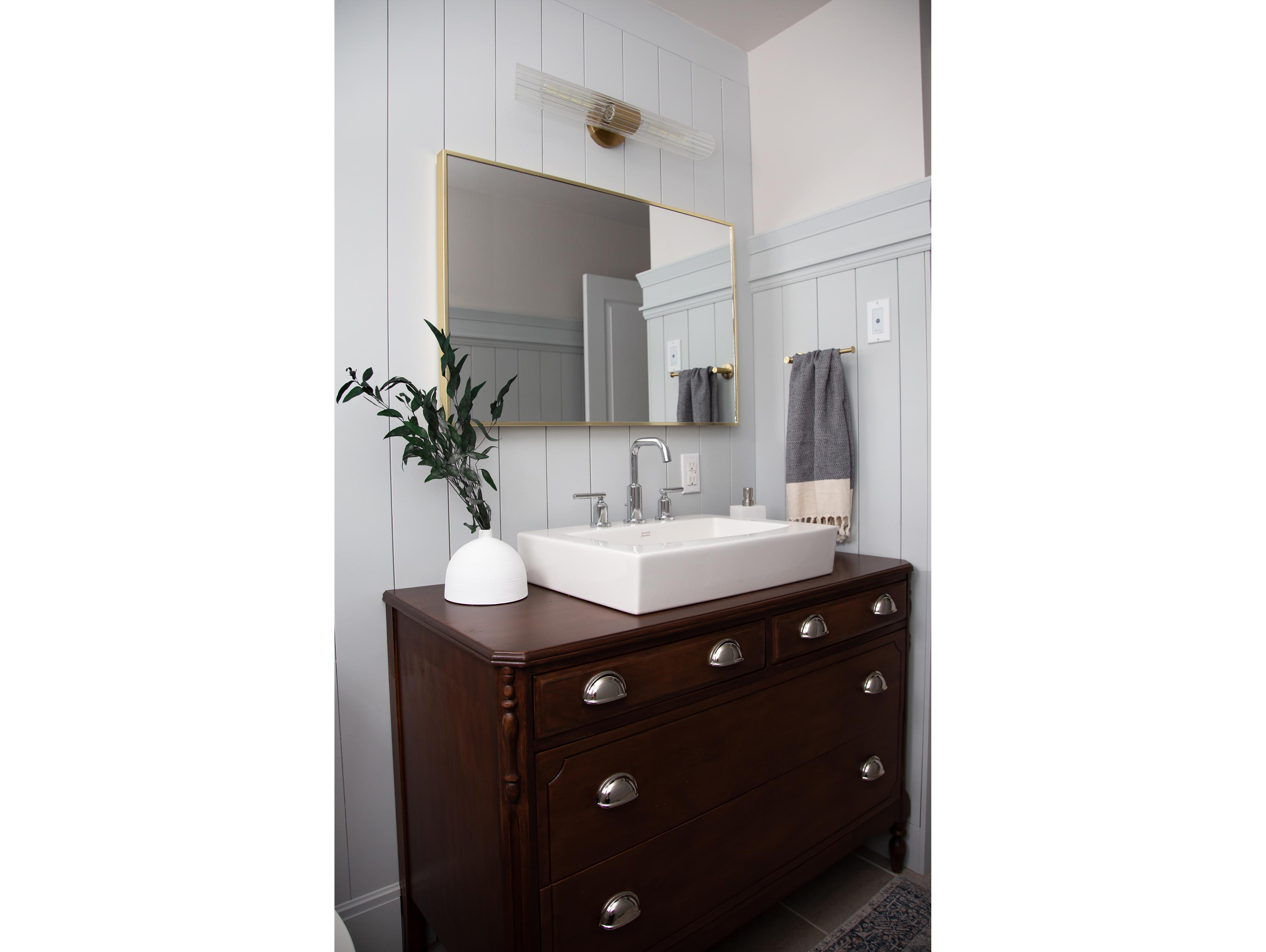 Dainolite Samantha 2-Light Aged Brass Vanity Light