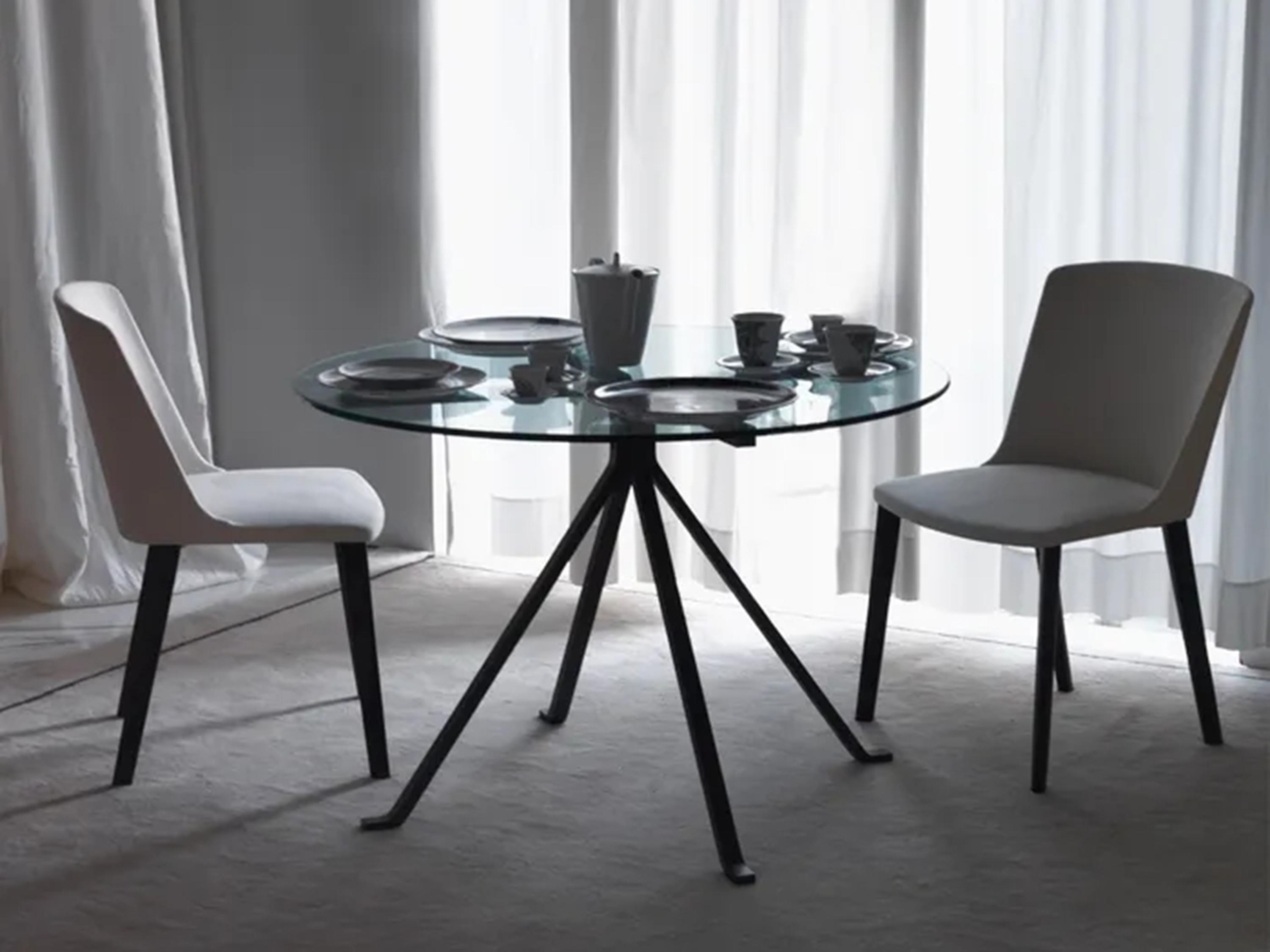 Driade Cugino By Enzo Mari Round Glass Dining Table
