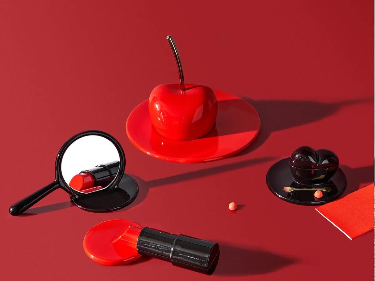 Driade Love Me Black Decorative Mirror