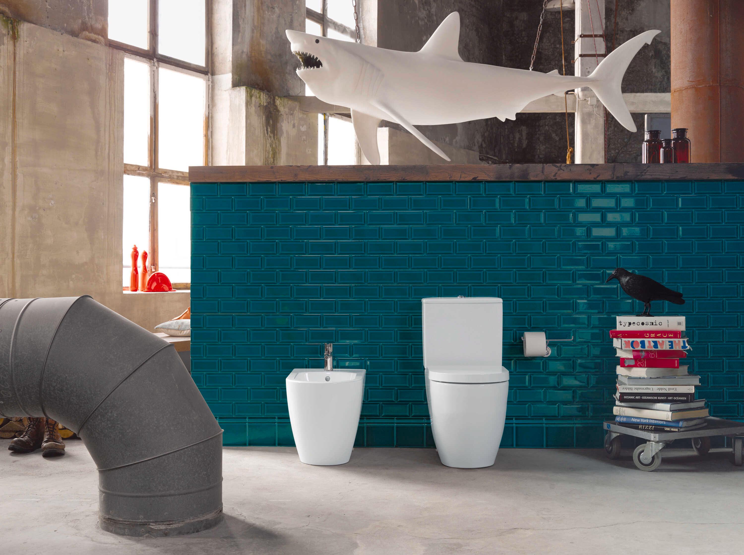 Duravit Me By Starck 15'' Elongated White Toilet Seat - Soft closure