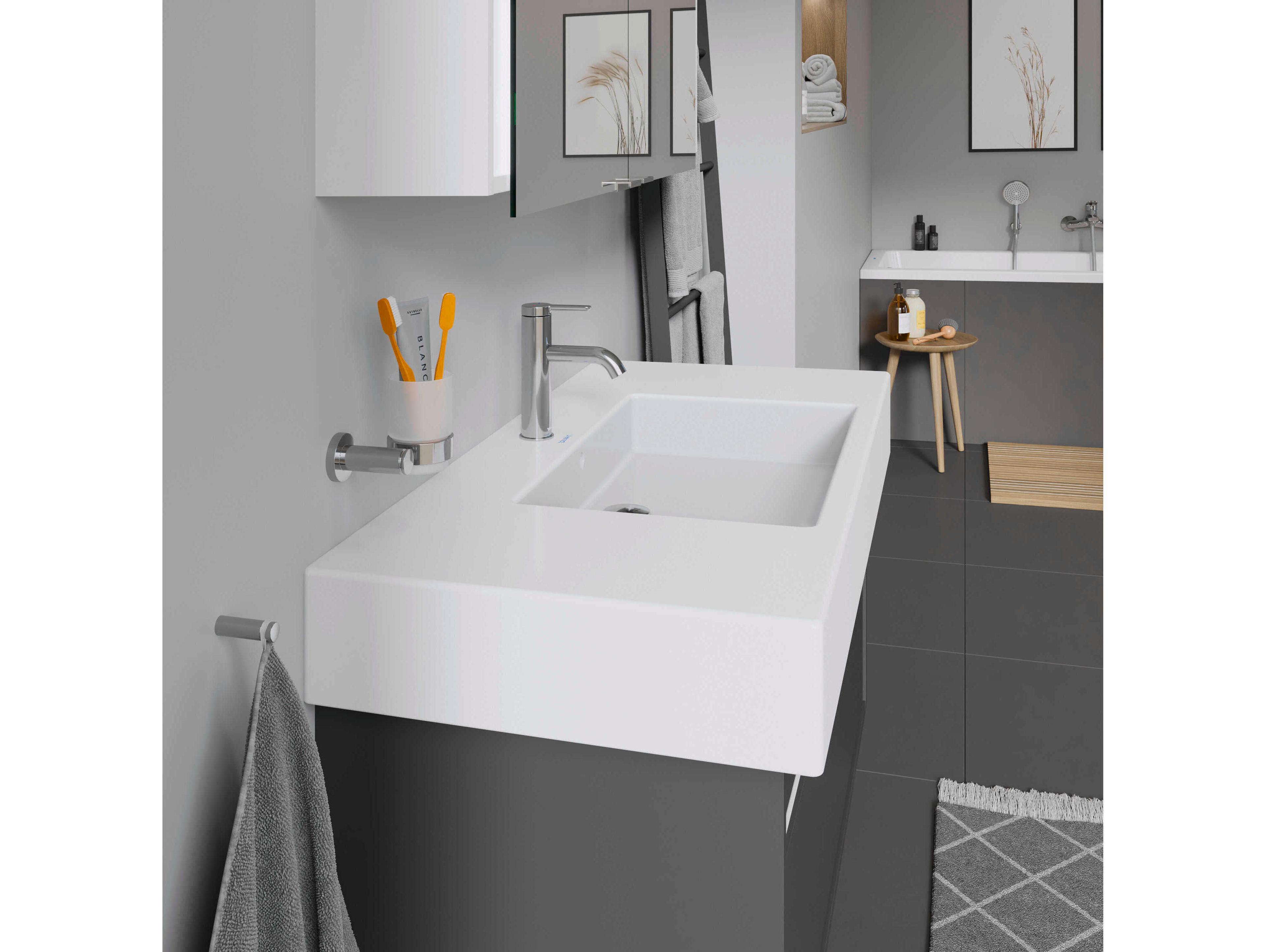 Duravit Vero 41'' Ceramic White High Gloss Sink with 1 Faucet Hole