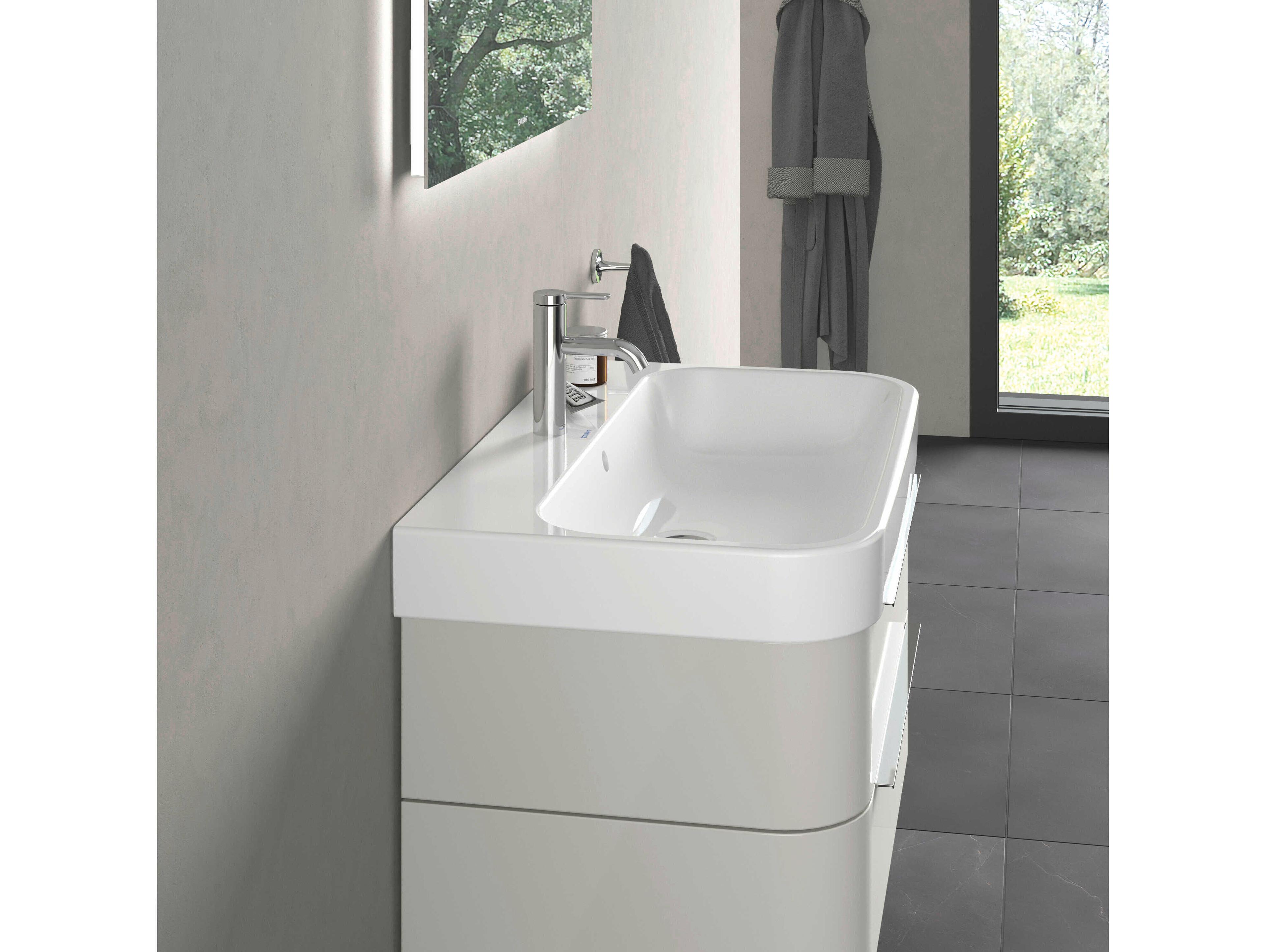 Duravit Happy D.2 32'' Ceramic White High Gloss Sink with 1 Faucet Hole