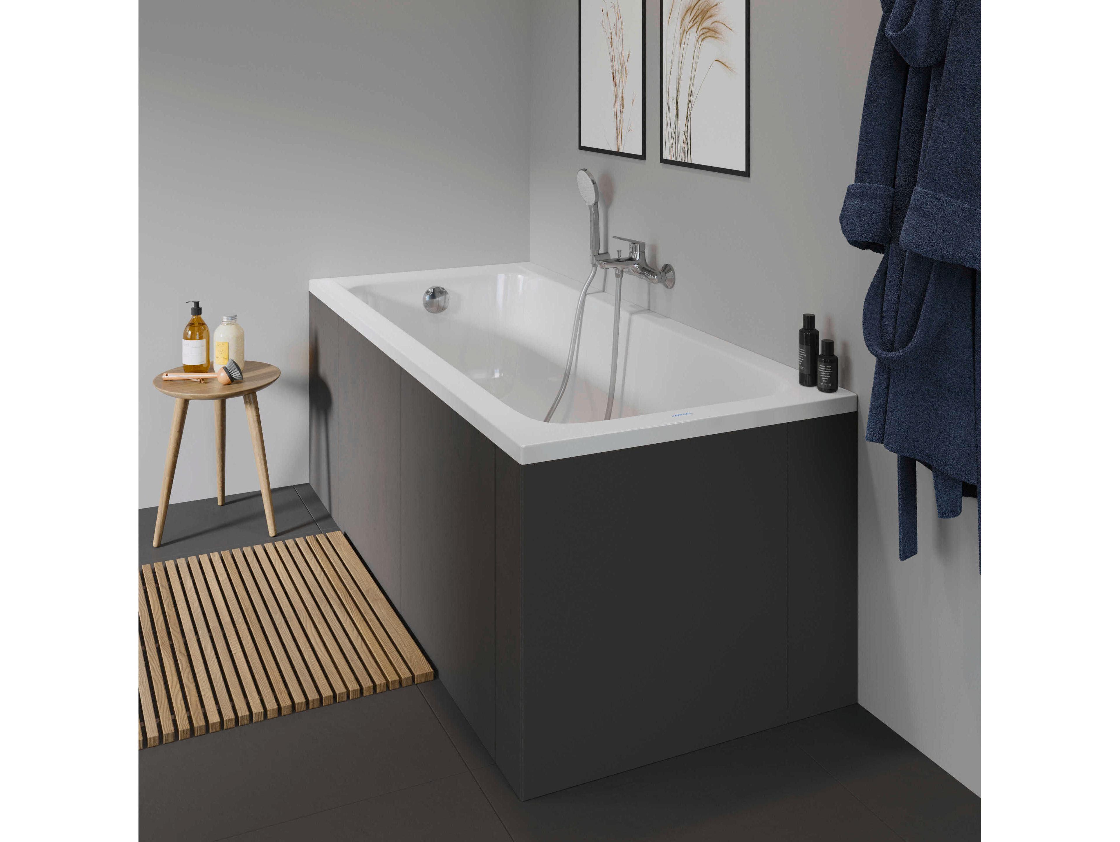 Duravit D-code 67'' Acrylic White Bathtub - Reversible Drain