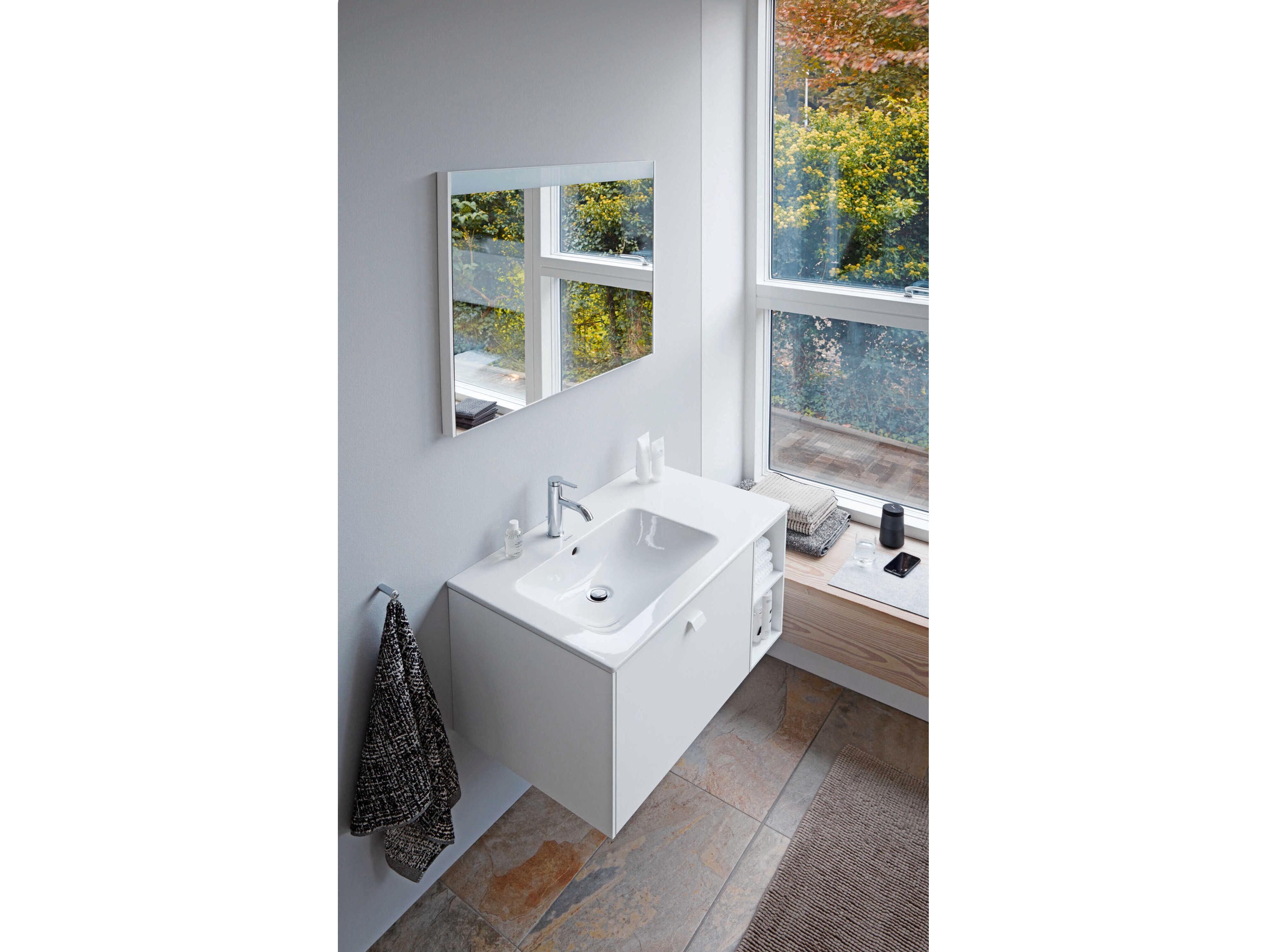 Duravit Brioso 32'' White Matt Wall Mirror - External Switch