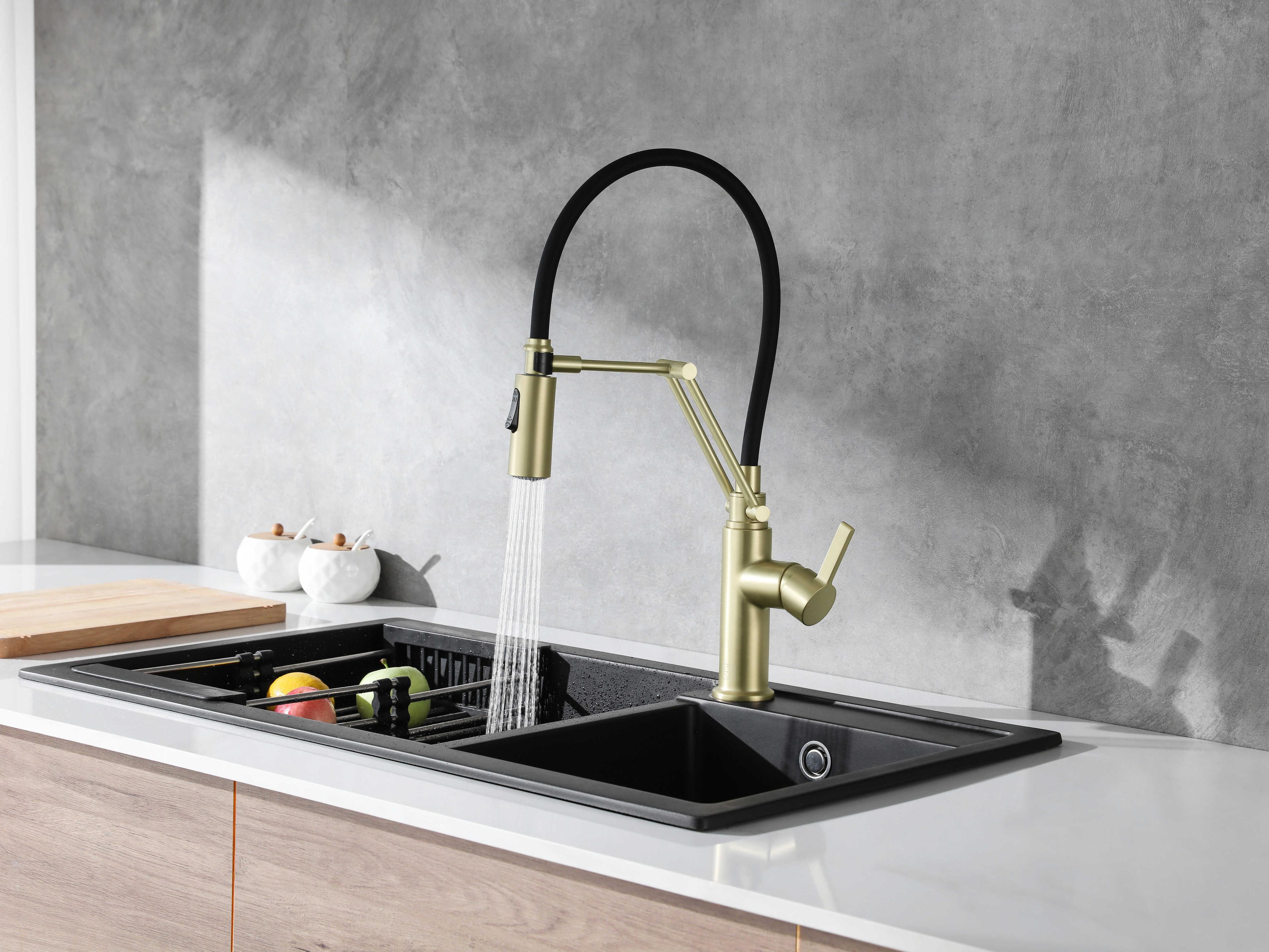 Elegant Lighting Leonardo Brushed Gold Pull Down Sprayer Kitchen Faucet