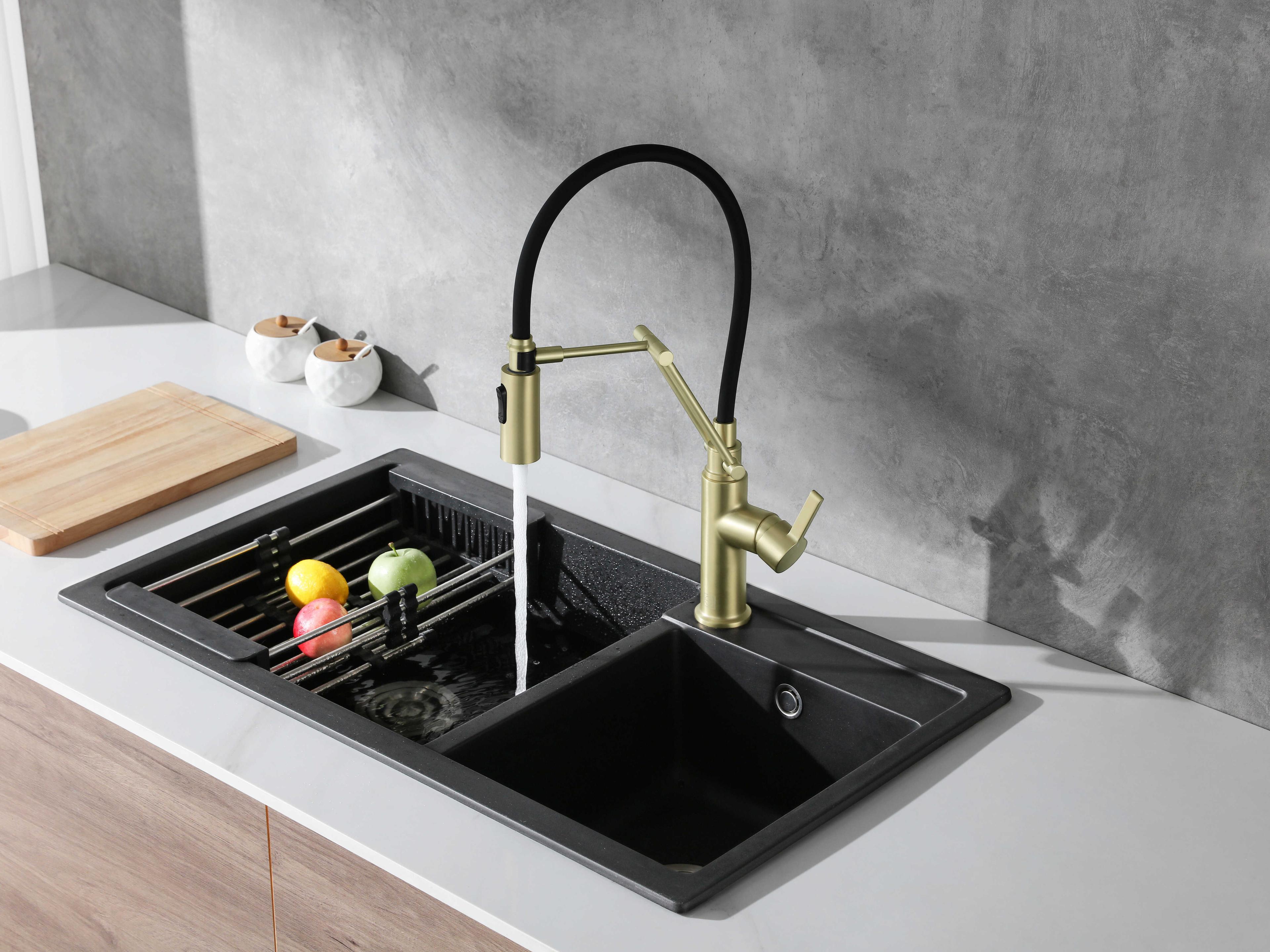 Elegant Lighting Leonardo Brushed Gold Pull Down Sprayer Kitchen Faucet