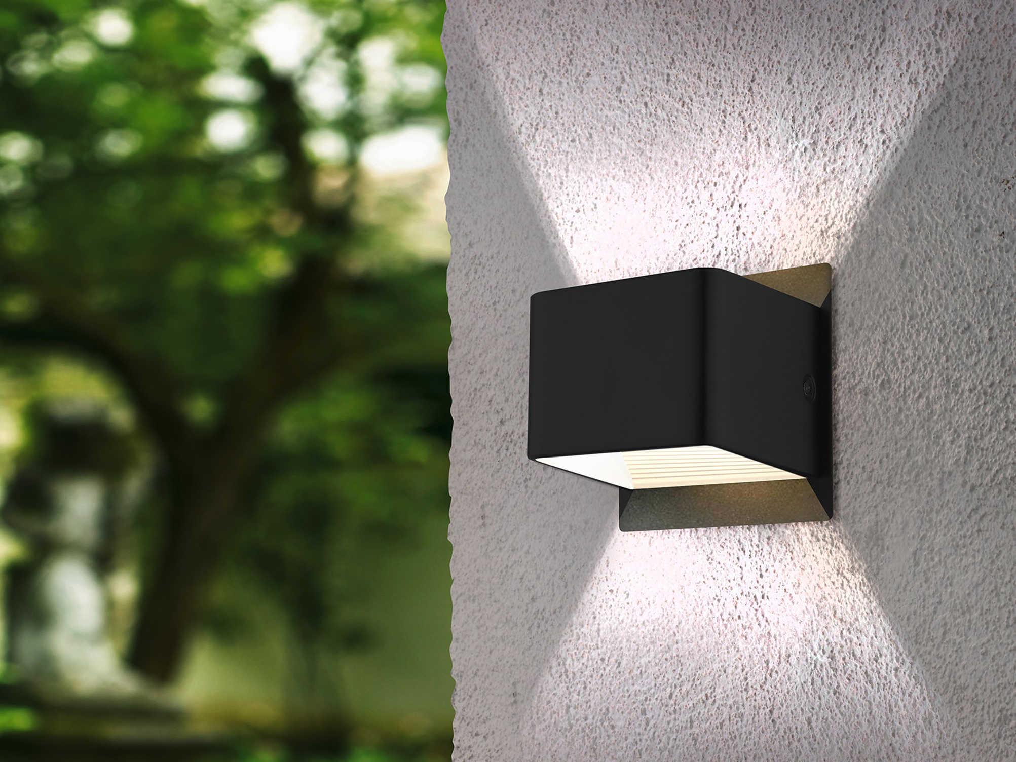 Eglo Sania 1-Light Outdoor Wall Light