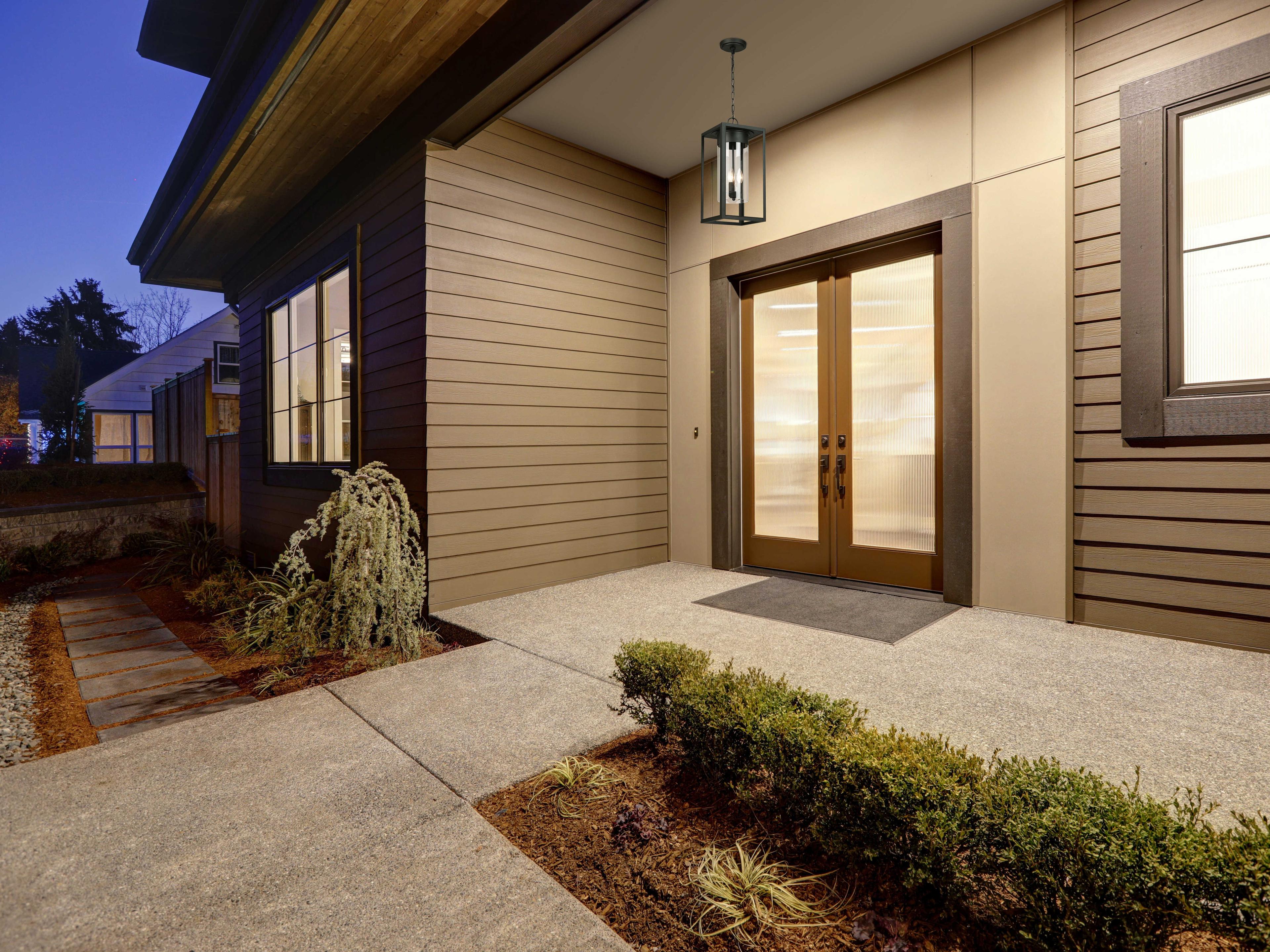 Eglo Walker Hill 3-Light Outdoor Hanging Light