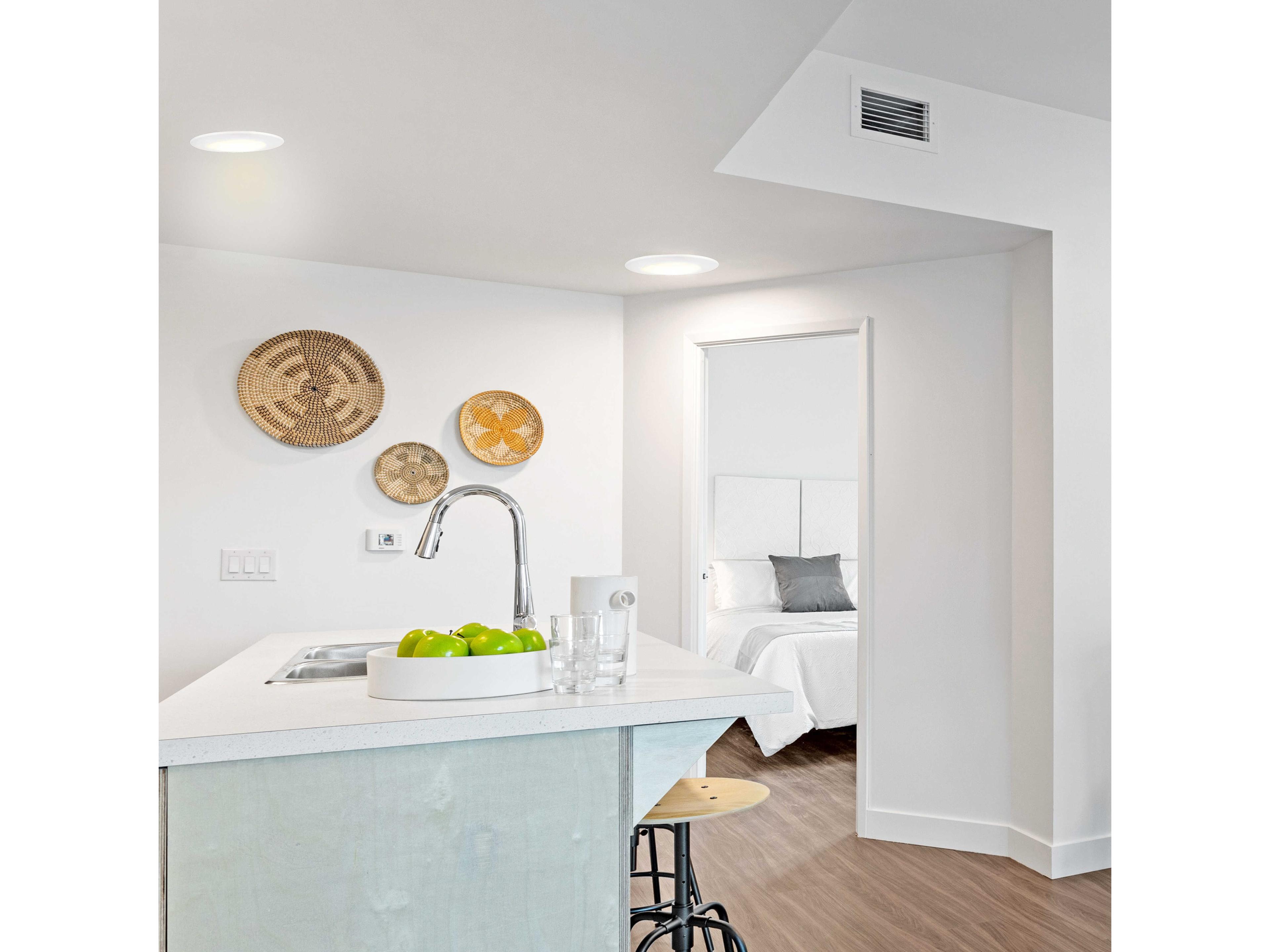 Eglo Retro Fit 1-Light White Round Recessed Light