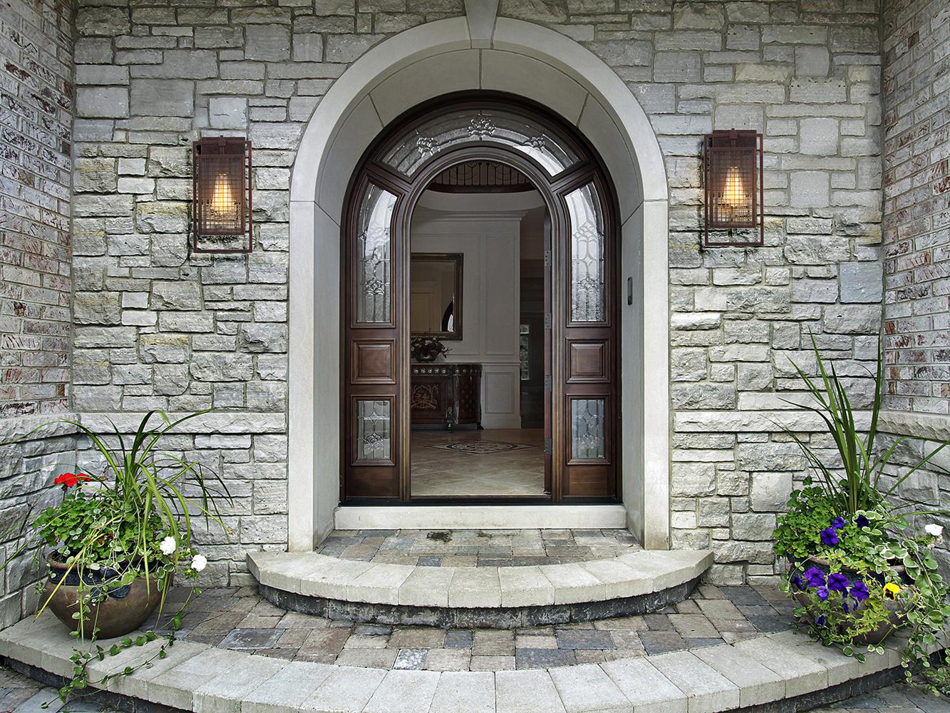 Eglo Garraux 1-Light Outdoor Wall Light