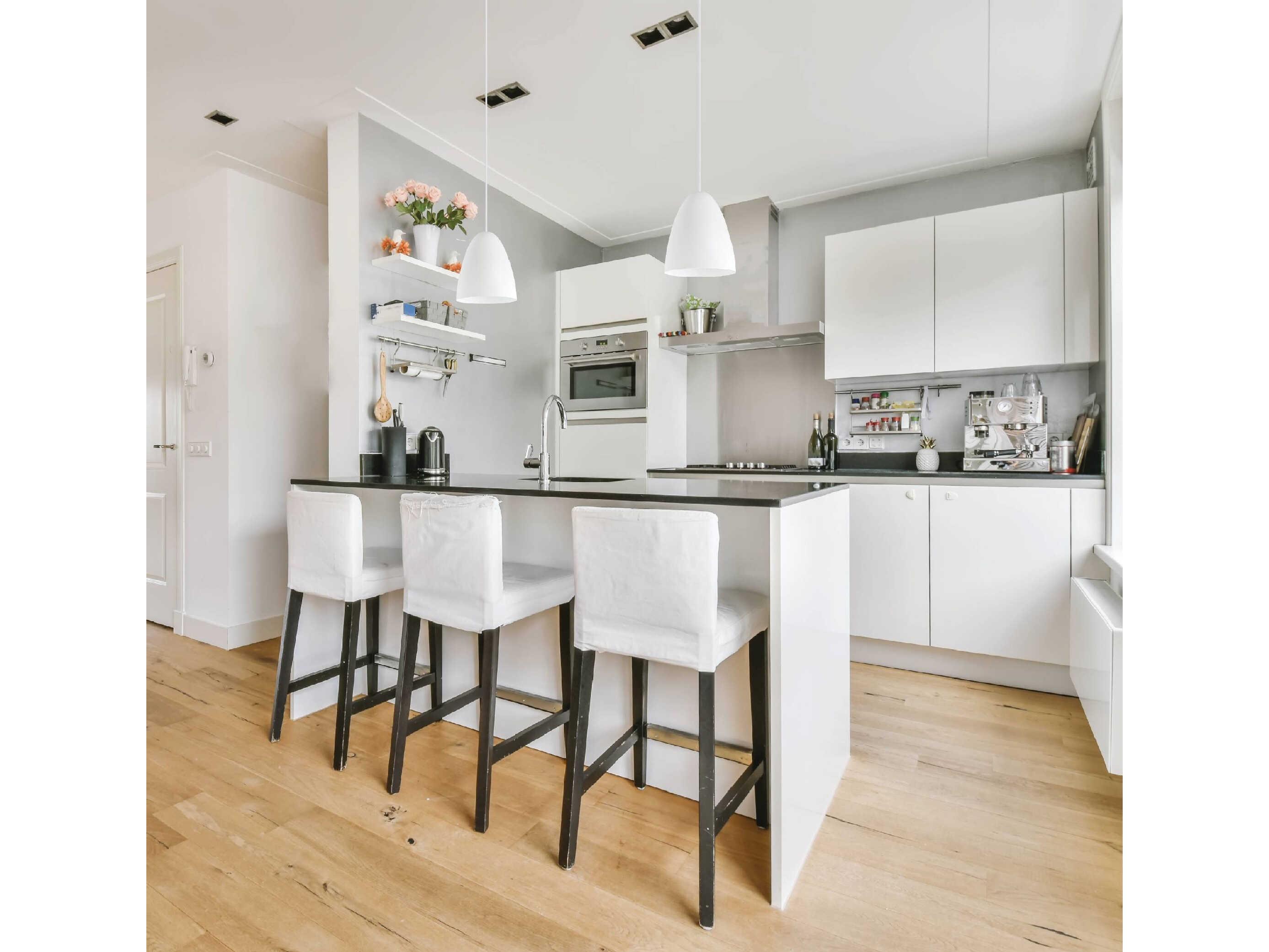 Eglo Sarabia 1-Light Structured White Matte Bell Mini Pendant