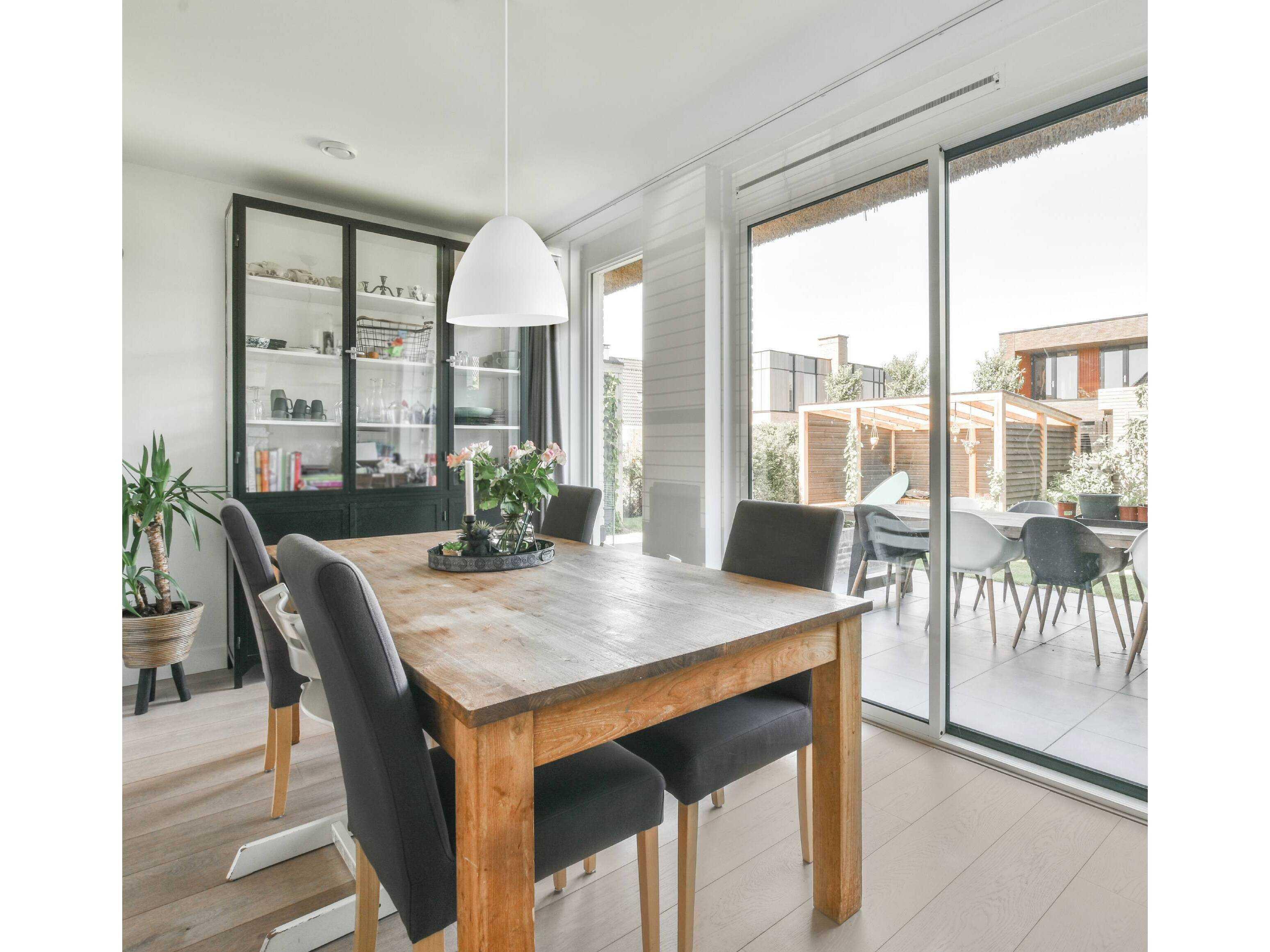 Eglo Sarabia 1-Light White Bell Mini Pendant