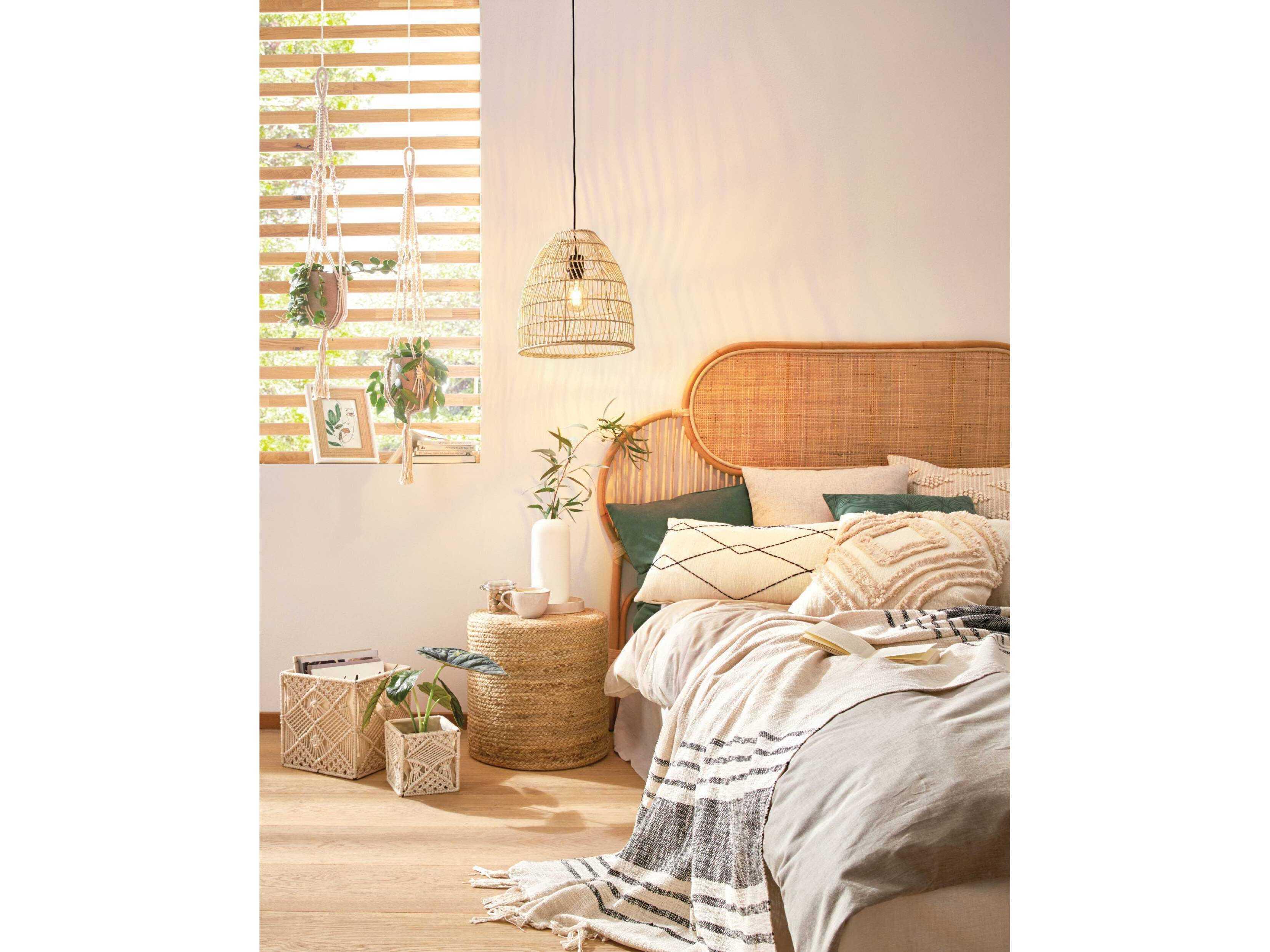 Eglo Ayesgarth 1-Light Black Brown Pendant