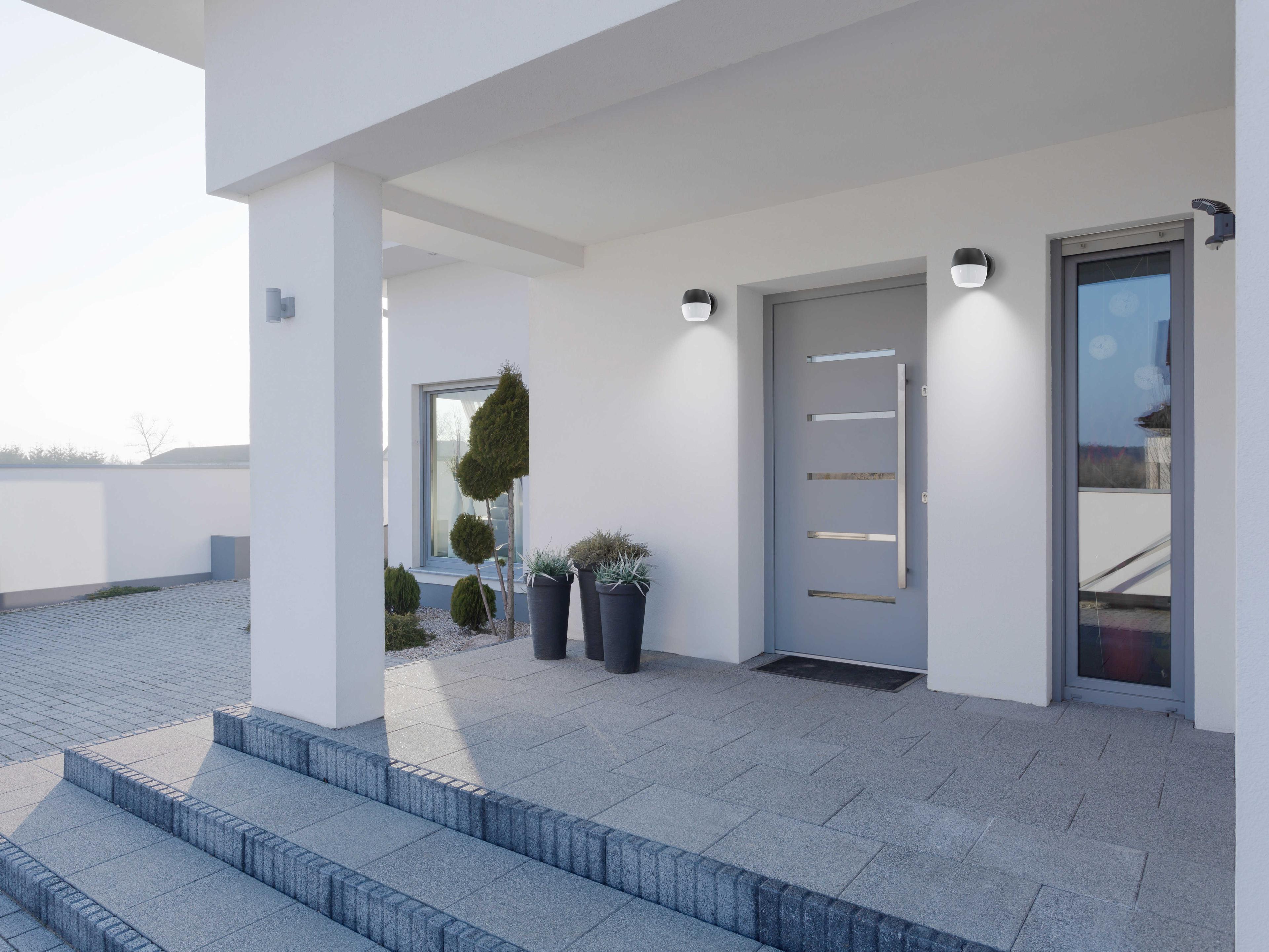 Eglo Oncala 1-Light Outdoor Wall Light