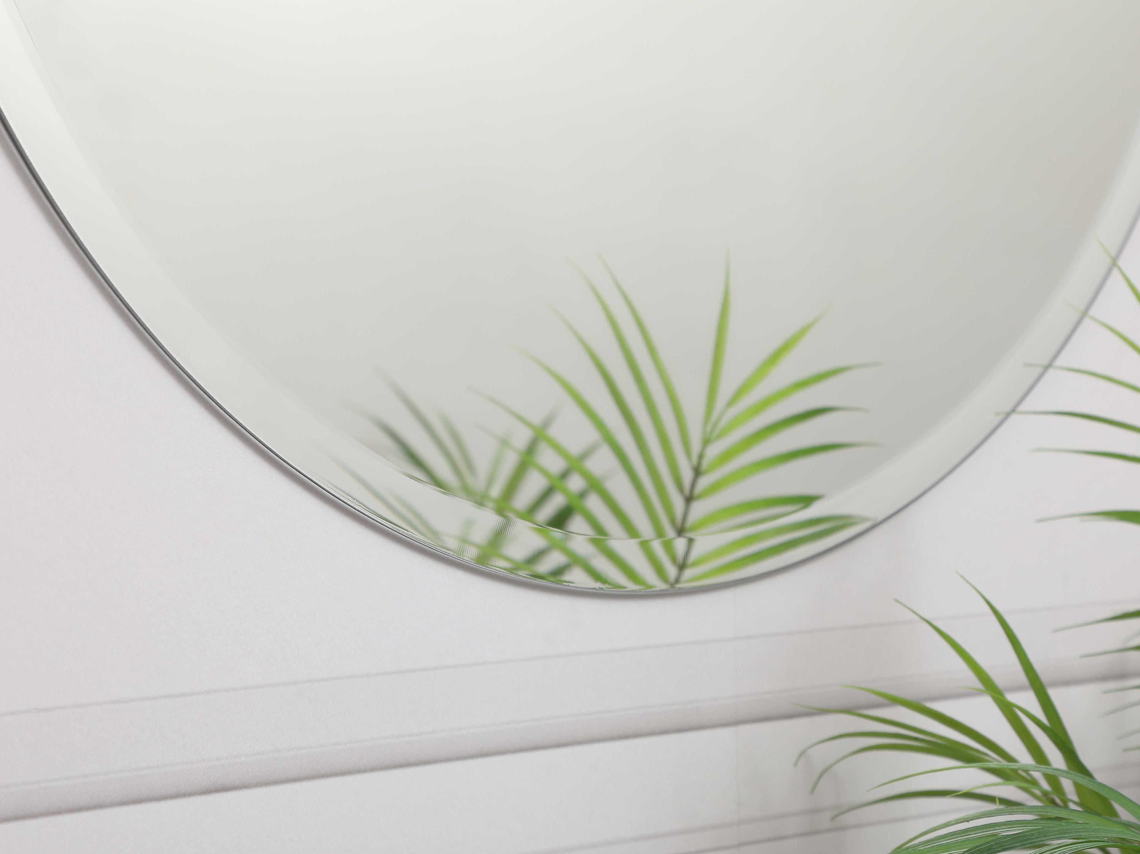 Elegant Lighting Gracin Clear Round Wall Mirror