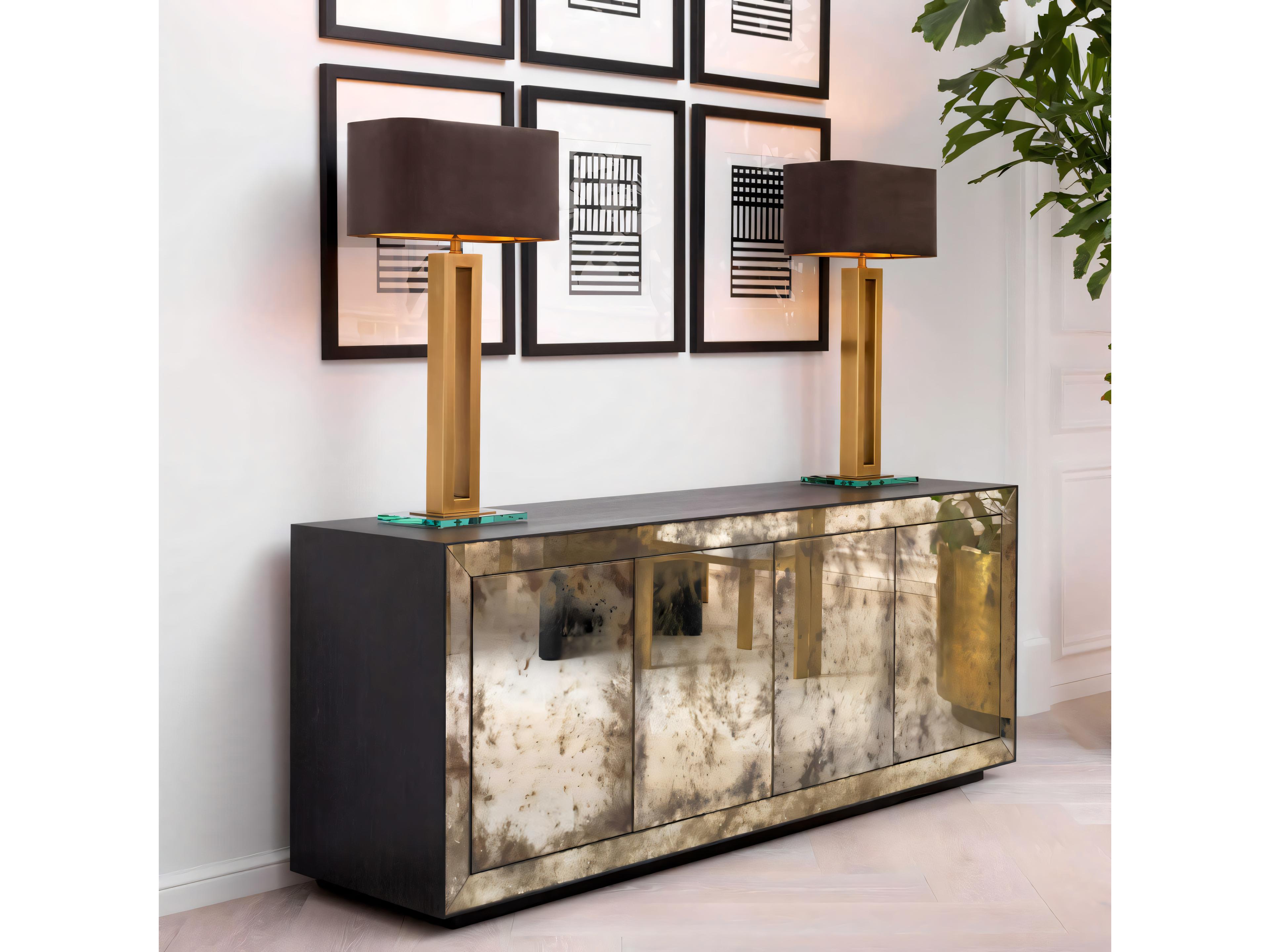 Eichholtz Cadogan Antique Brass Incl Shade Table Lamp