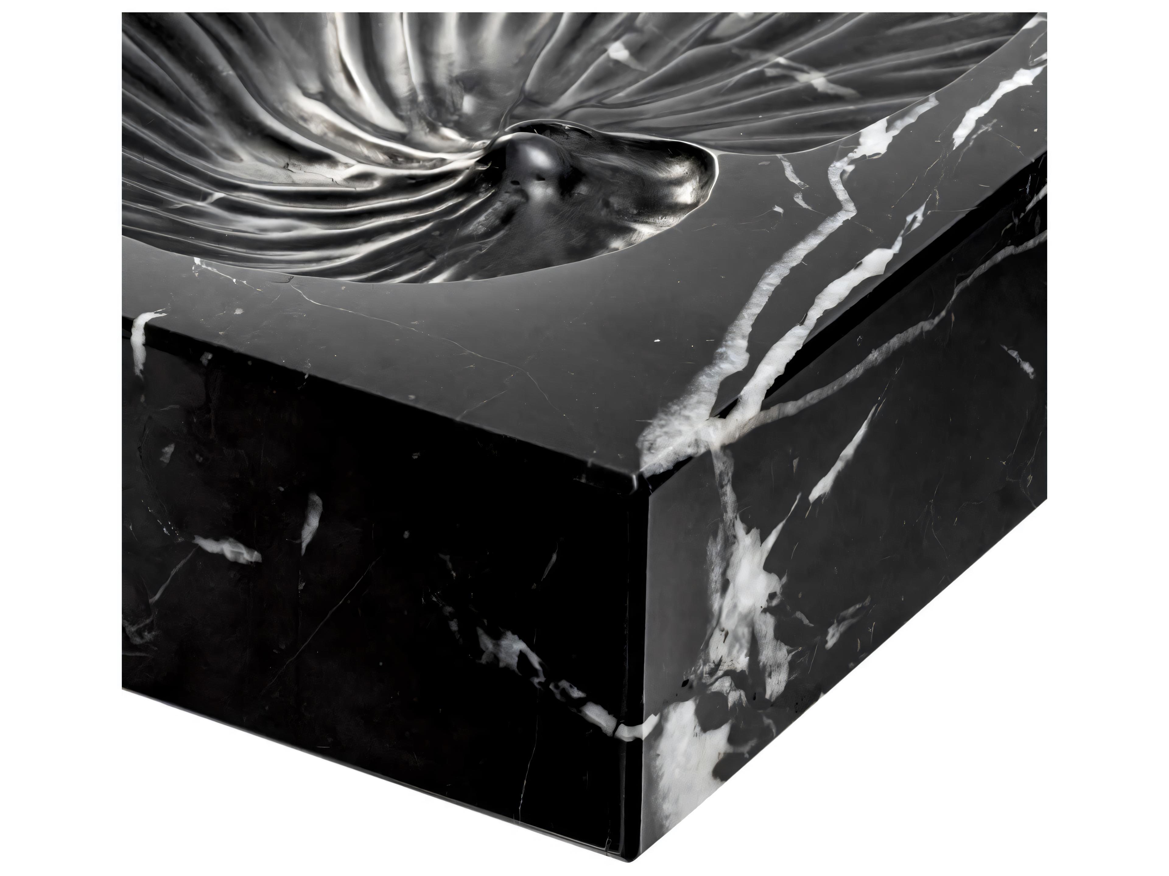 Eichholtz Conchiglia Black Marble Object