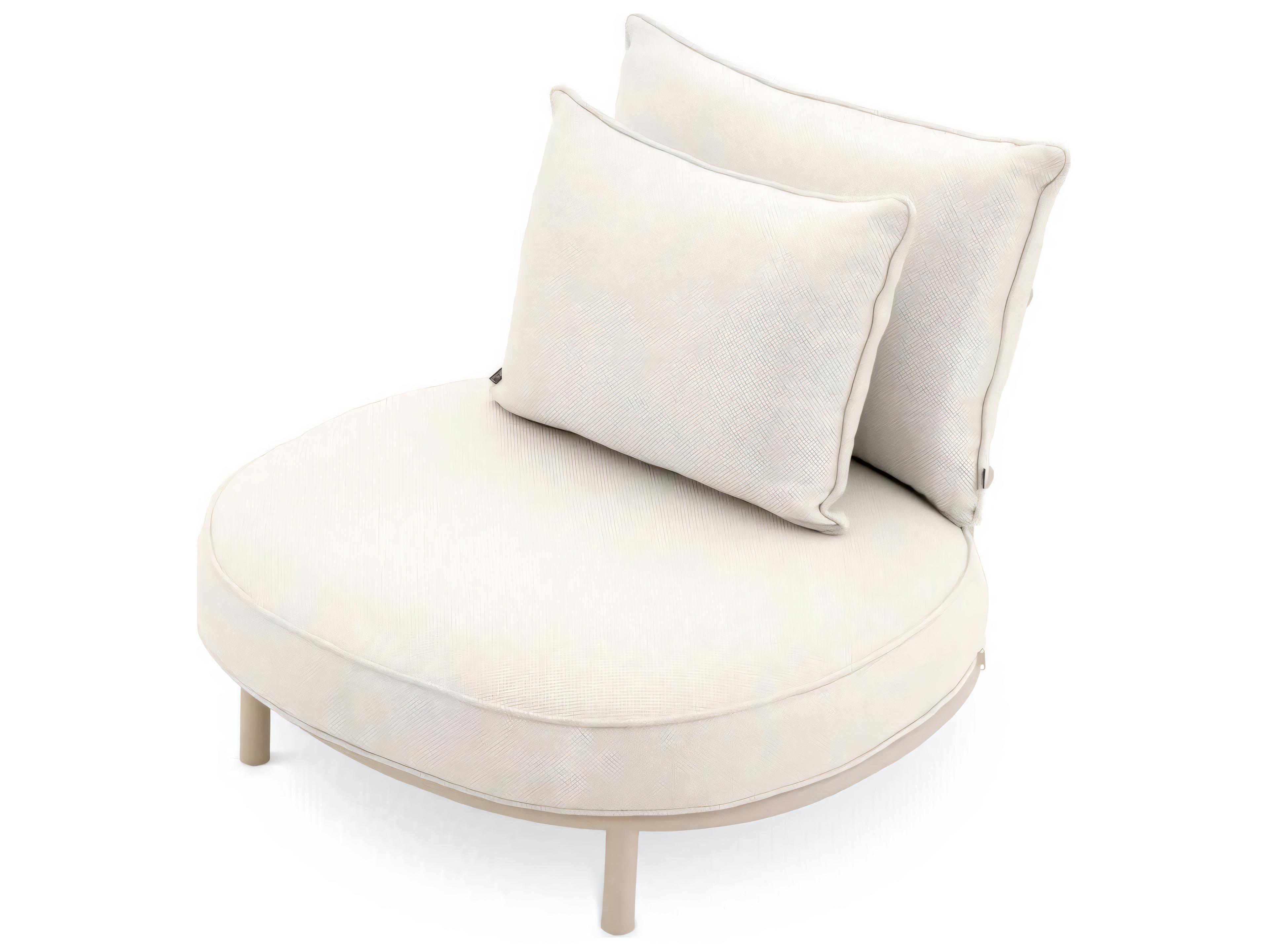 Eichholtz Outdoor Sand Finish Lewis Off-white grey Lounge Chair