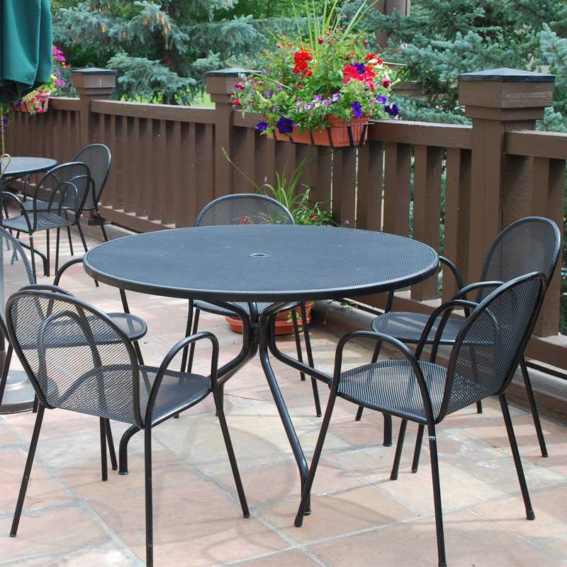 EMU Cambi Steel Round Outdoor Patio Dining Table