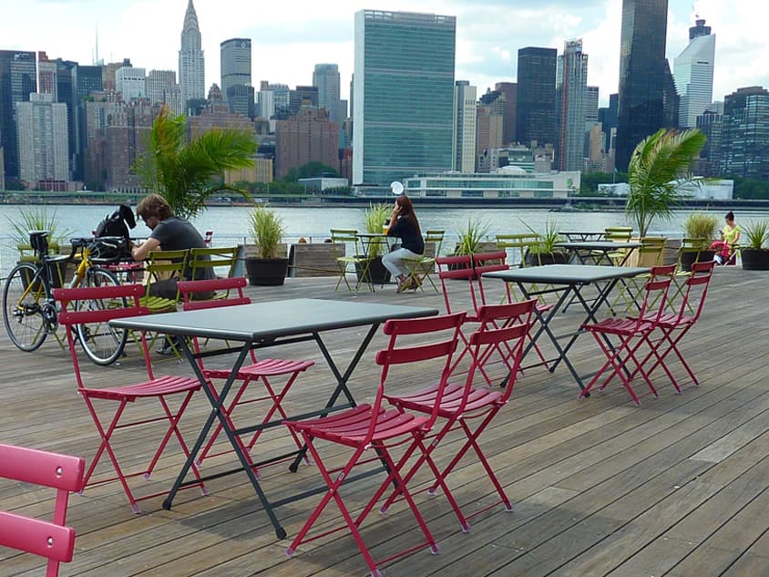 EMU Arc En Ciel Steel Outdoor Dining Set