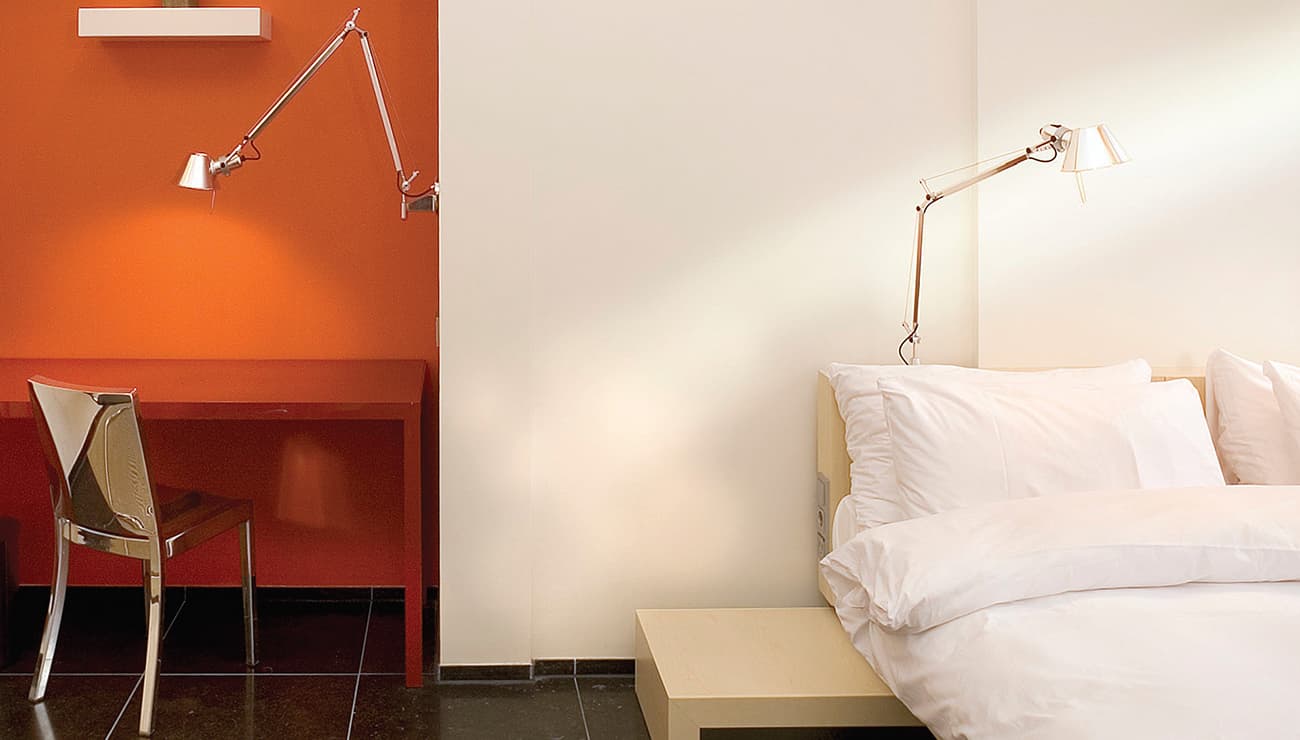 Emeco Outdoor Hudson Polished Aluminum Dining Side Chair