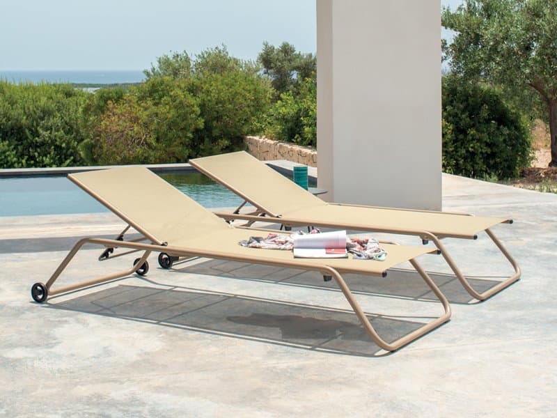 EMU Snooze Steel Outdoor Patio Lounge Set