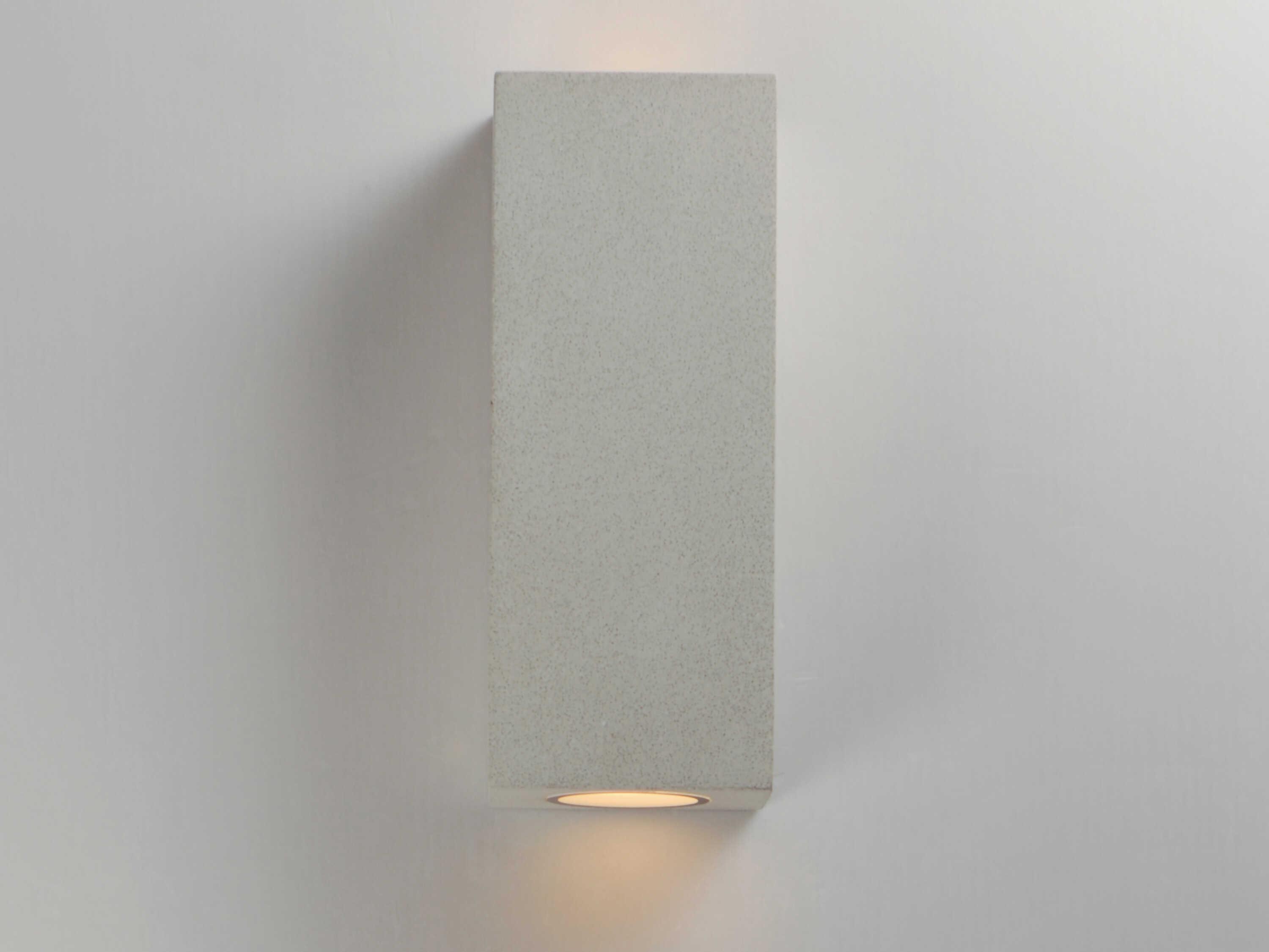 ET2 Pilar 2-Light Outdoor Wall Light