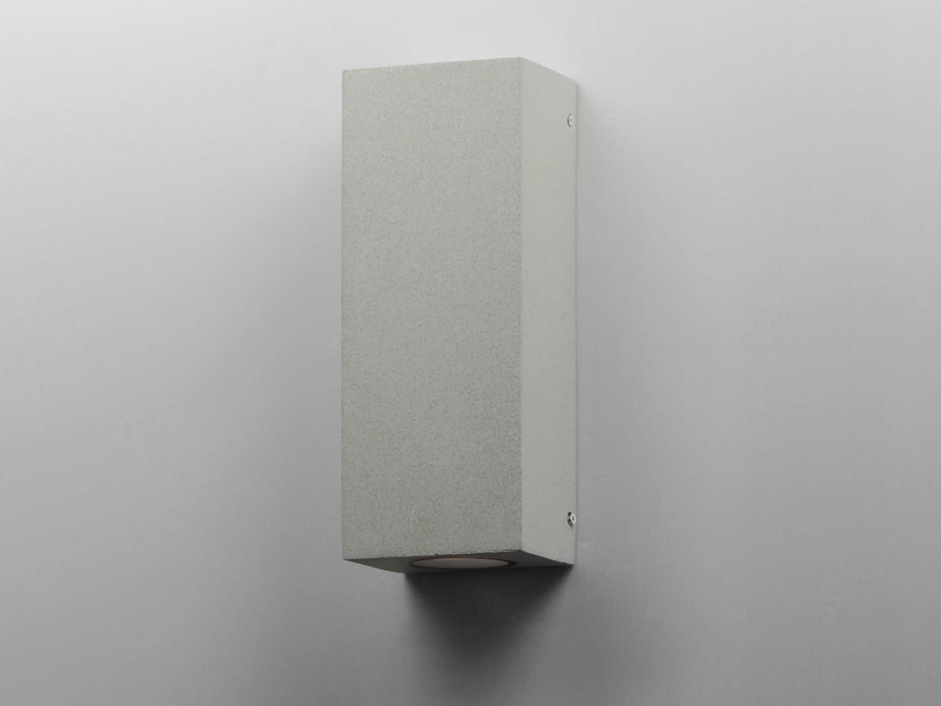 ET2 Pilar 2-Light Outdoor Wall Light