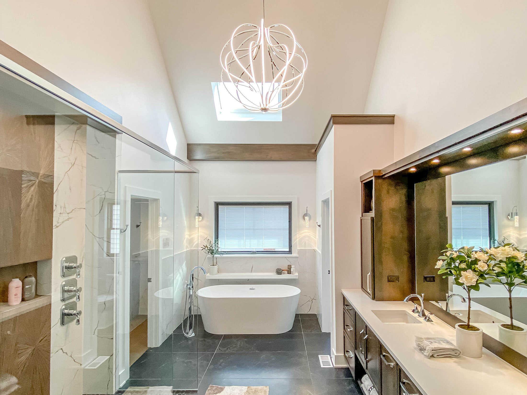 ET2 Aura 18-Light8-Light Polished Chrome LED Geometric Pendant