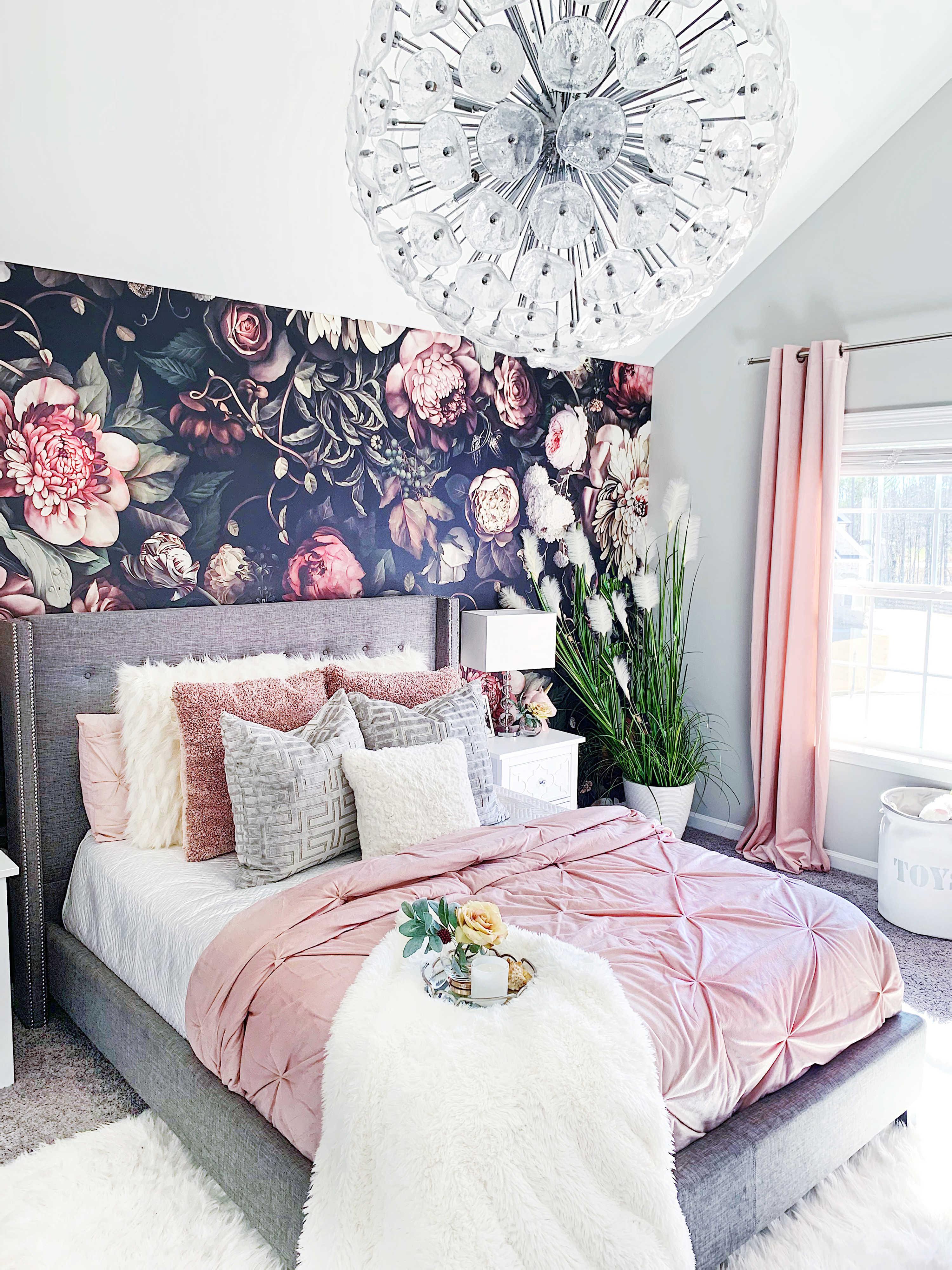 ET2 Fiori 28-Light Polished Chrome Glass Sputnik Pendant