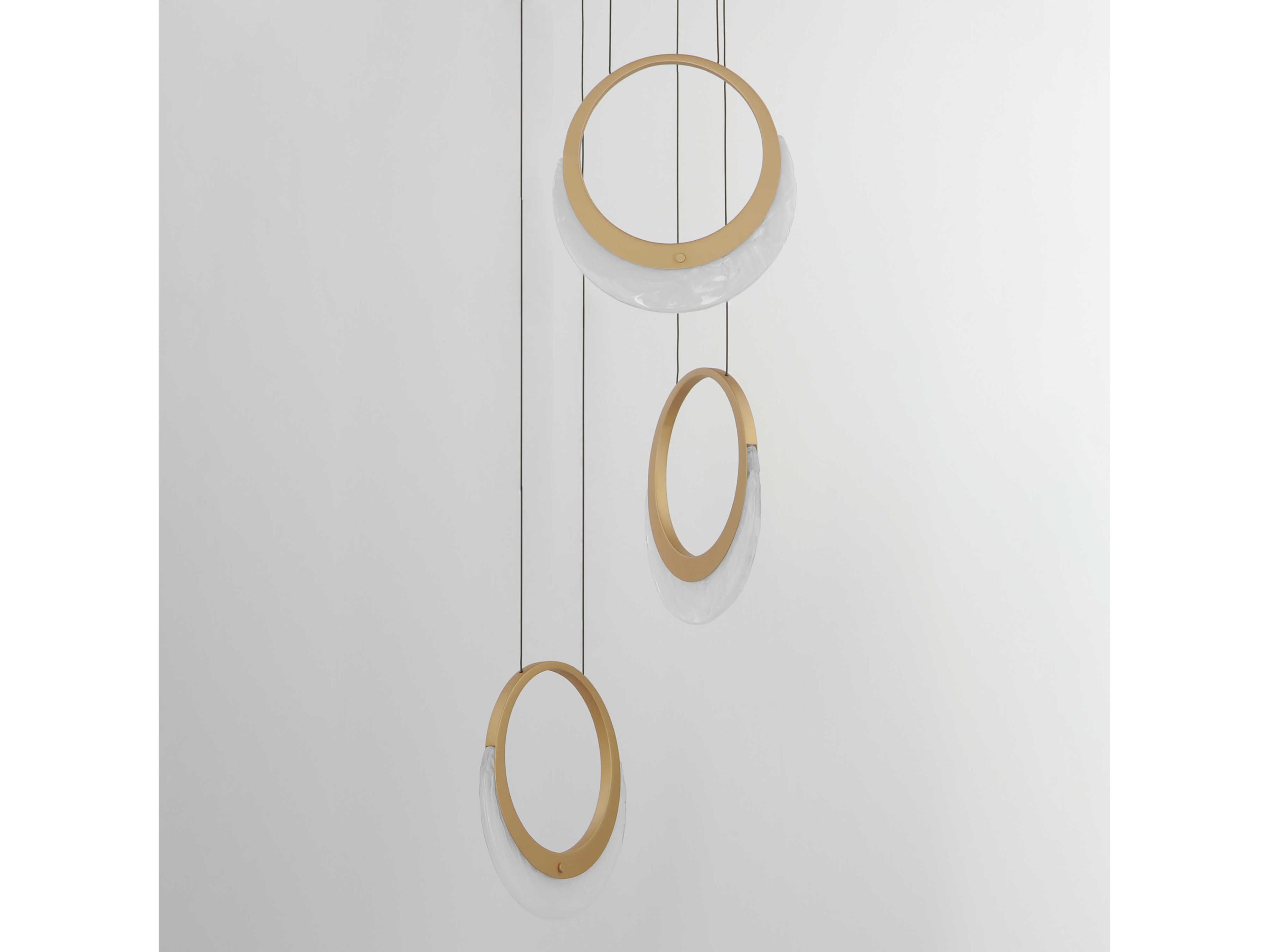 ET2 Lyra 3-Light Gold Round Pendant