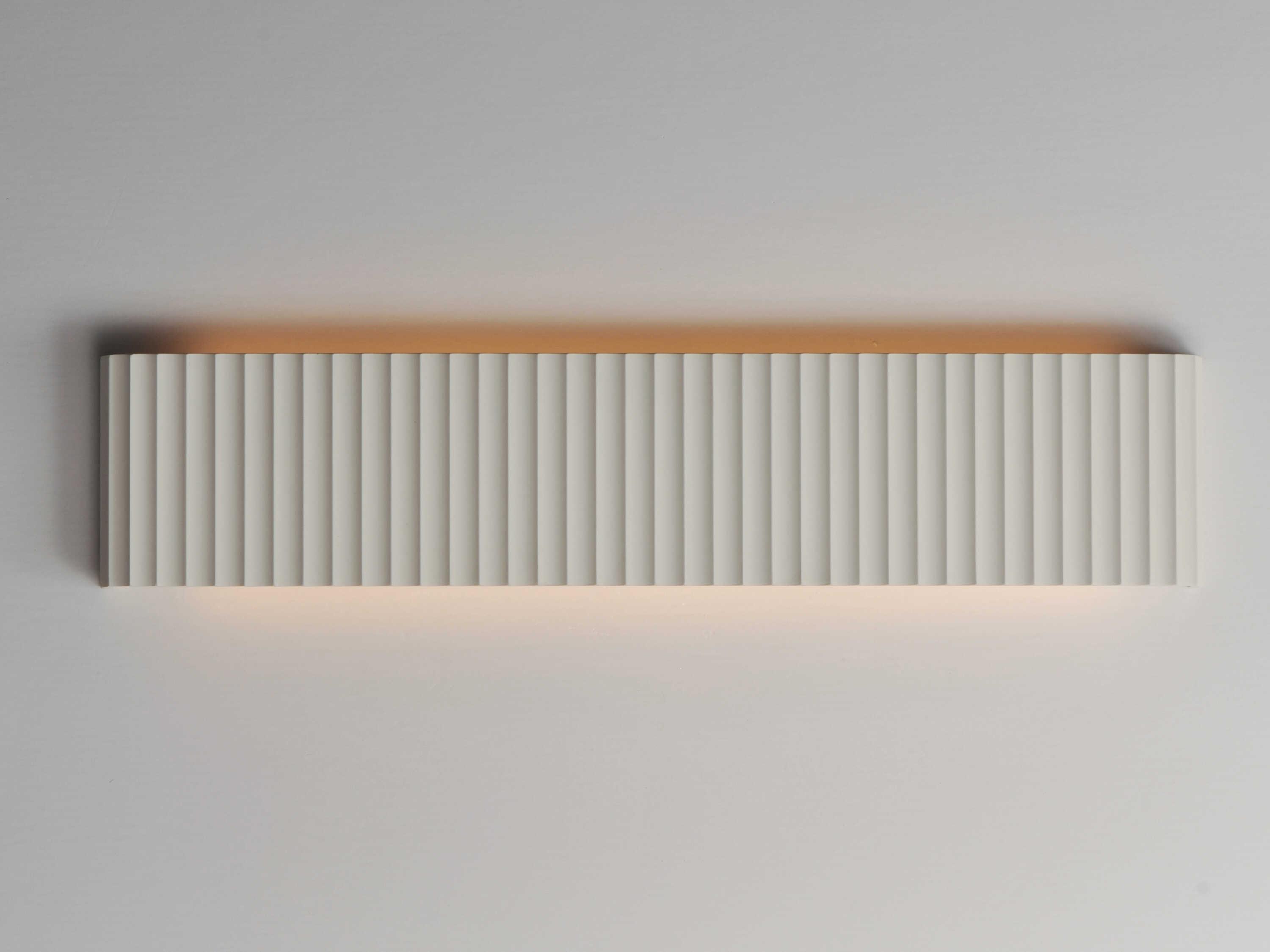 ET2 Delphi 1-Light Chaulk White Vanity Light