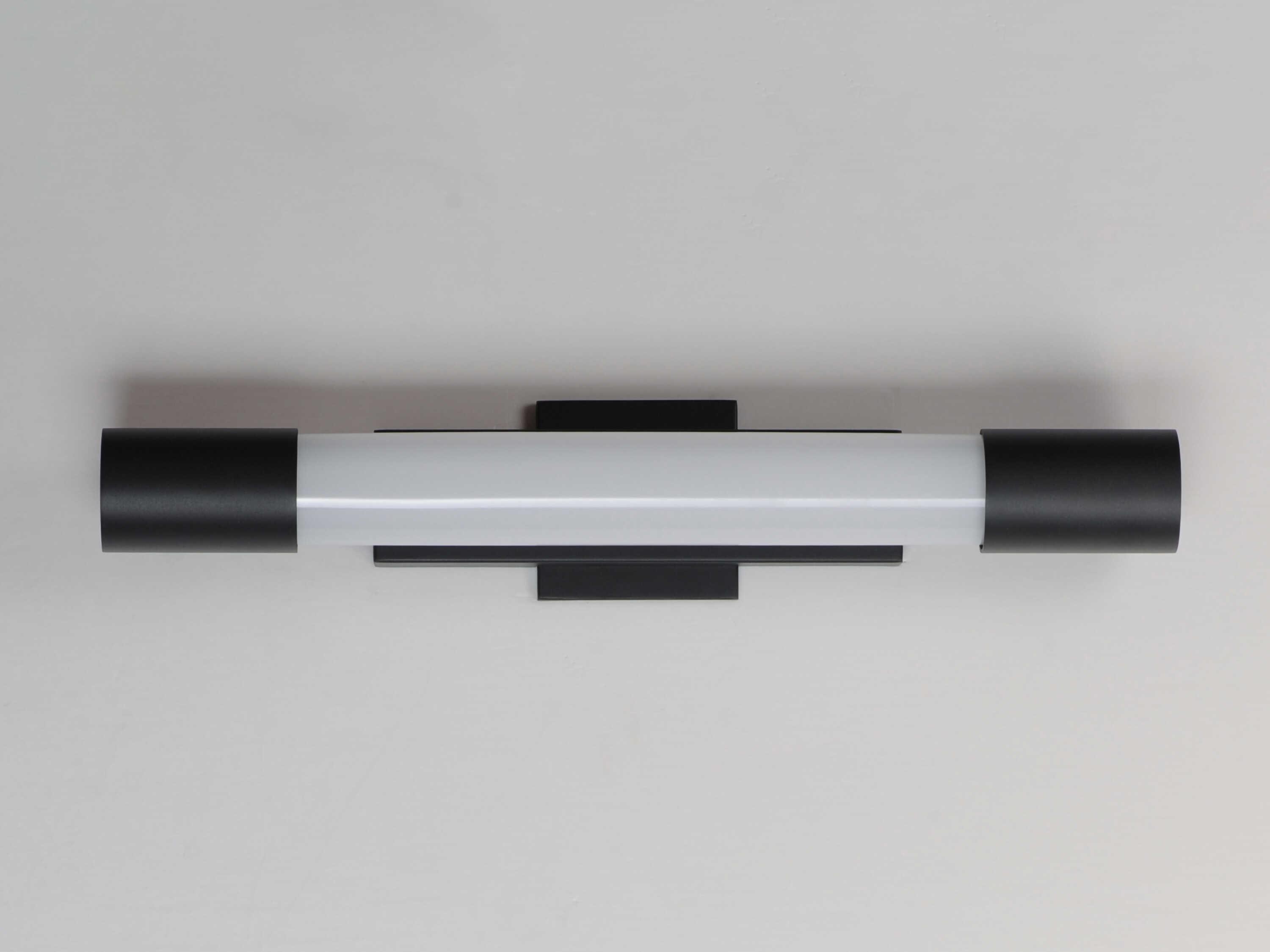 ET2 Canello 1-Light Outdoor Wall Light