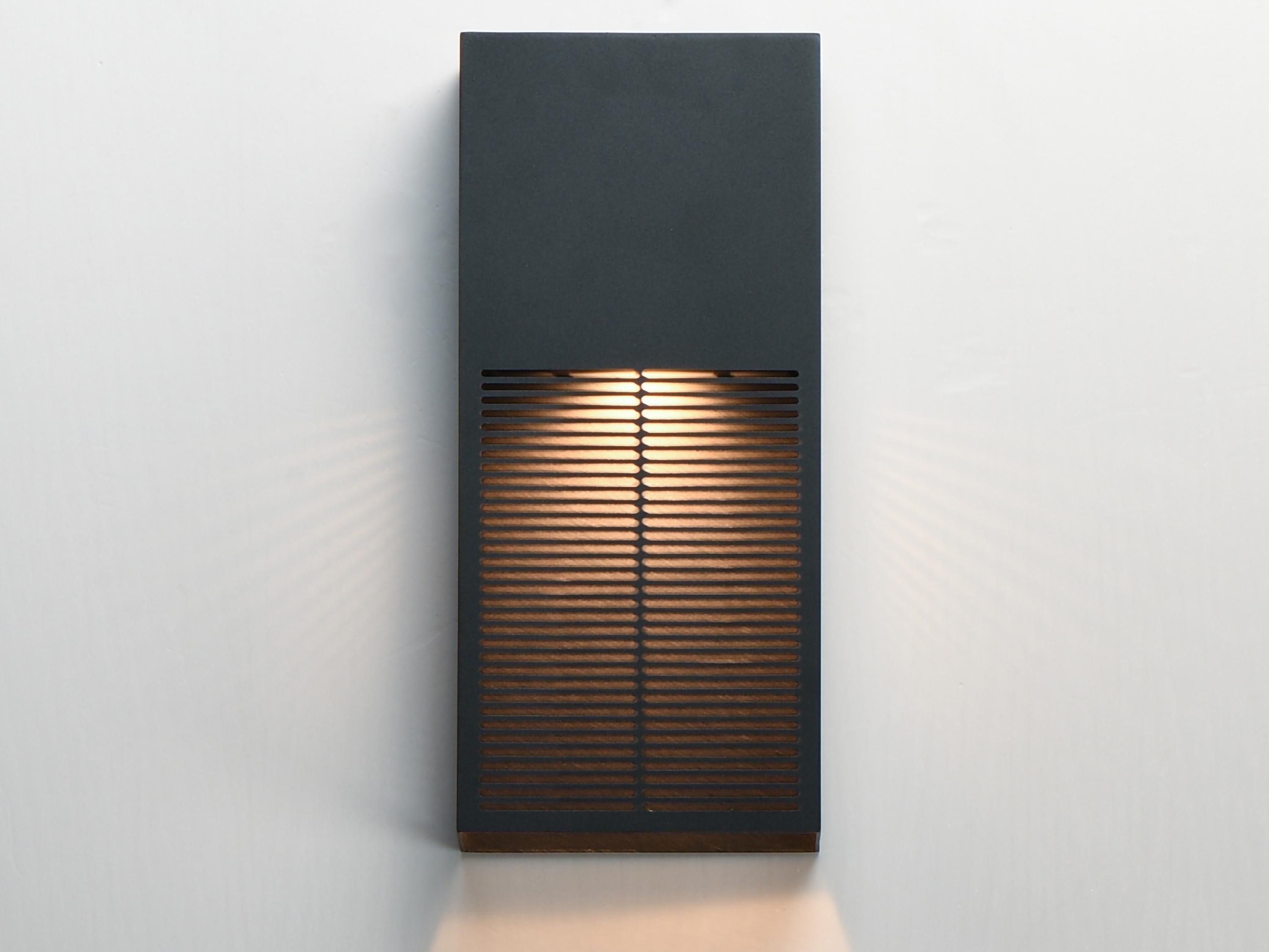 ET2 Grate 1-Light Outdoor Wall Light