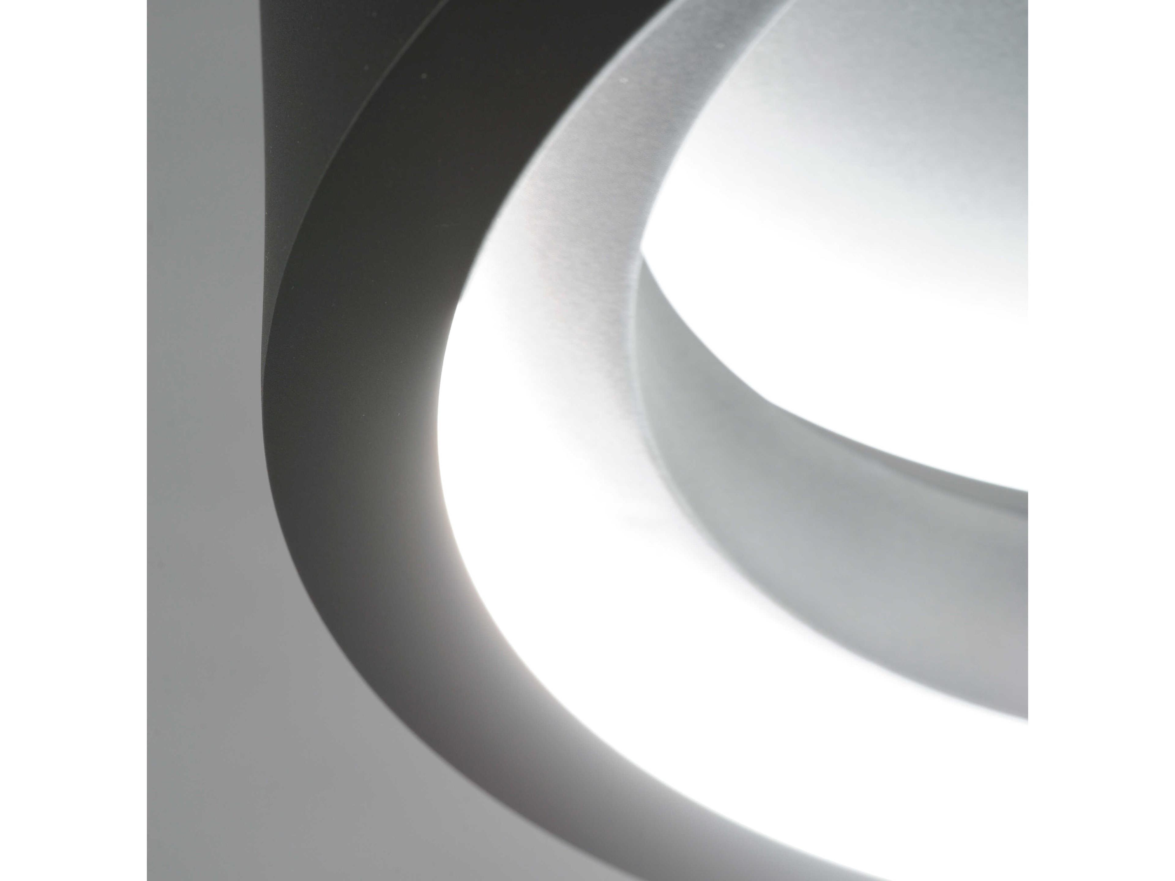 ET2 I-corona 1-Light Black LED Round Flush Mount
