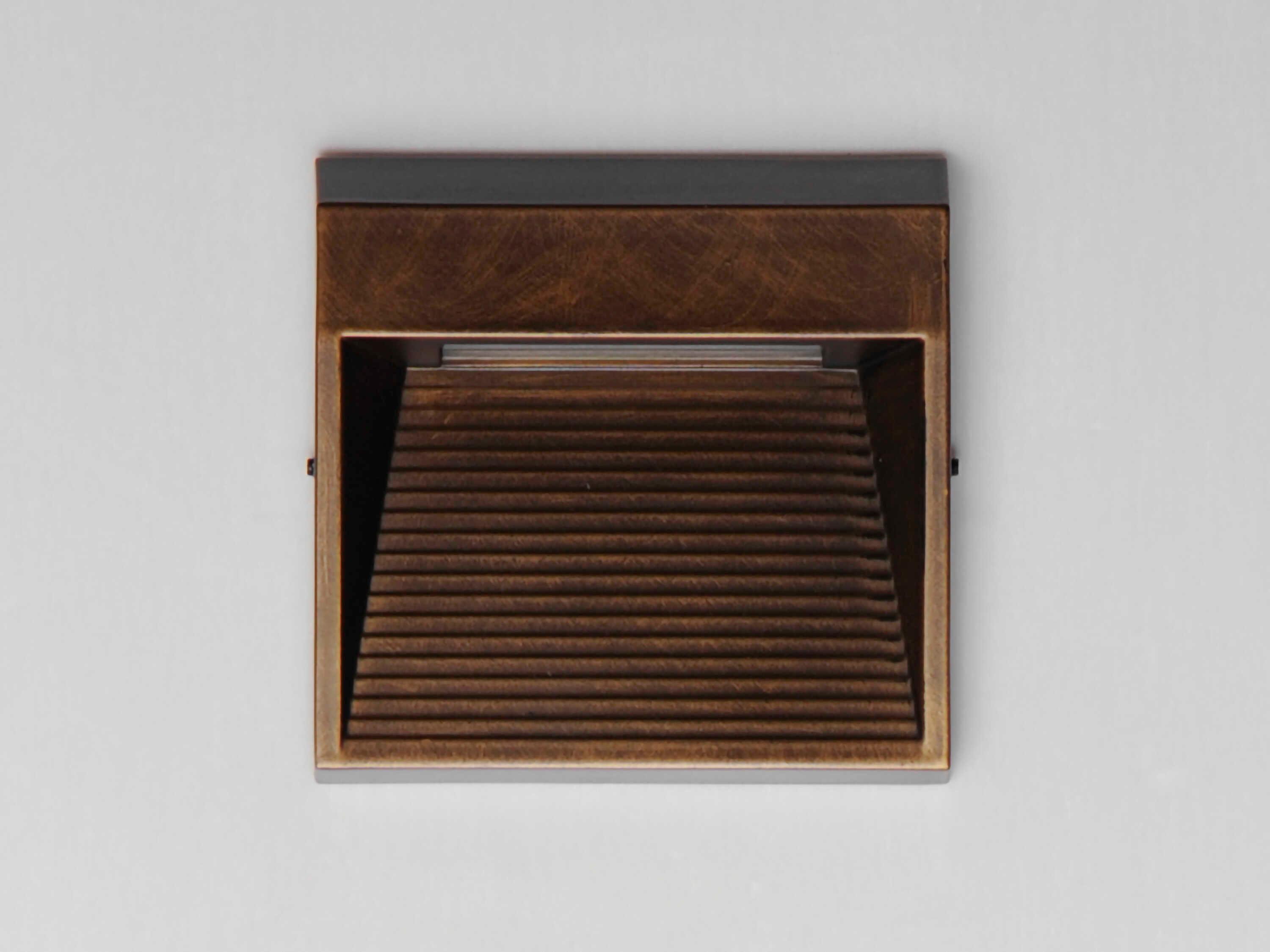 ET2 Steppes 1-Light Outdoor Wall Light