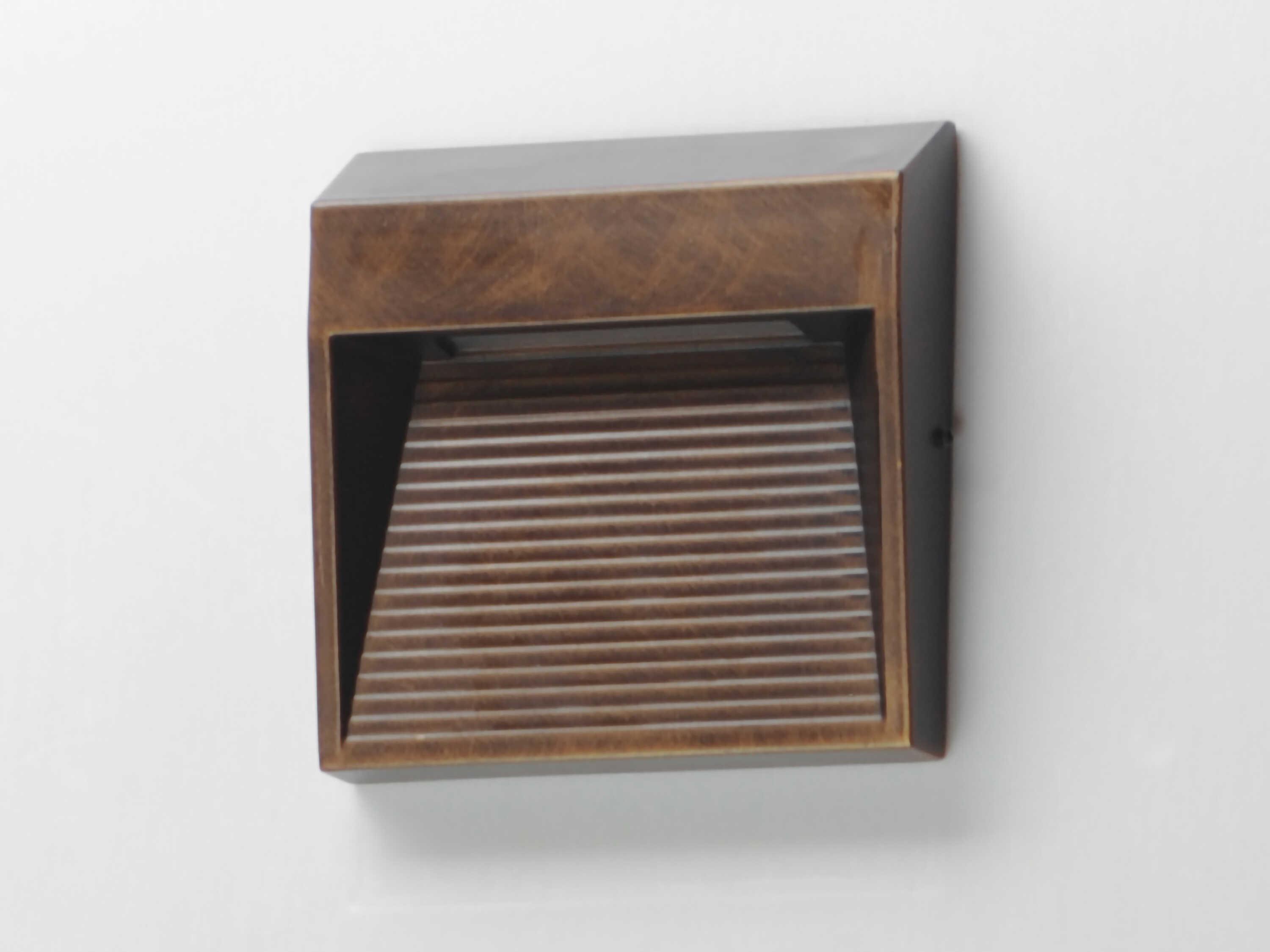 ET2 Steppes 1-Light Outdoor Wall Light