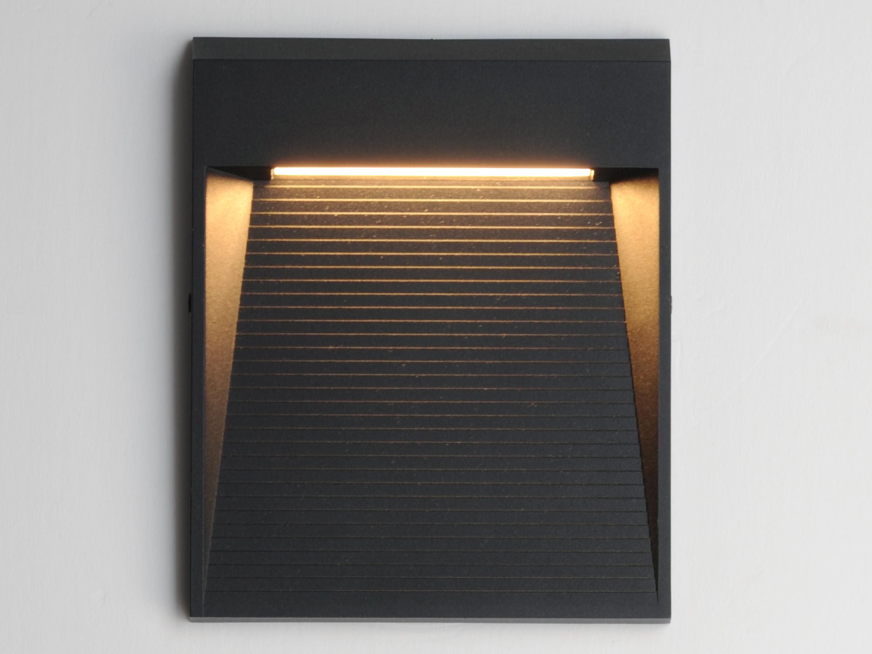 ET2 Steps 1-Light Outdoor Wall Light