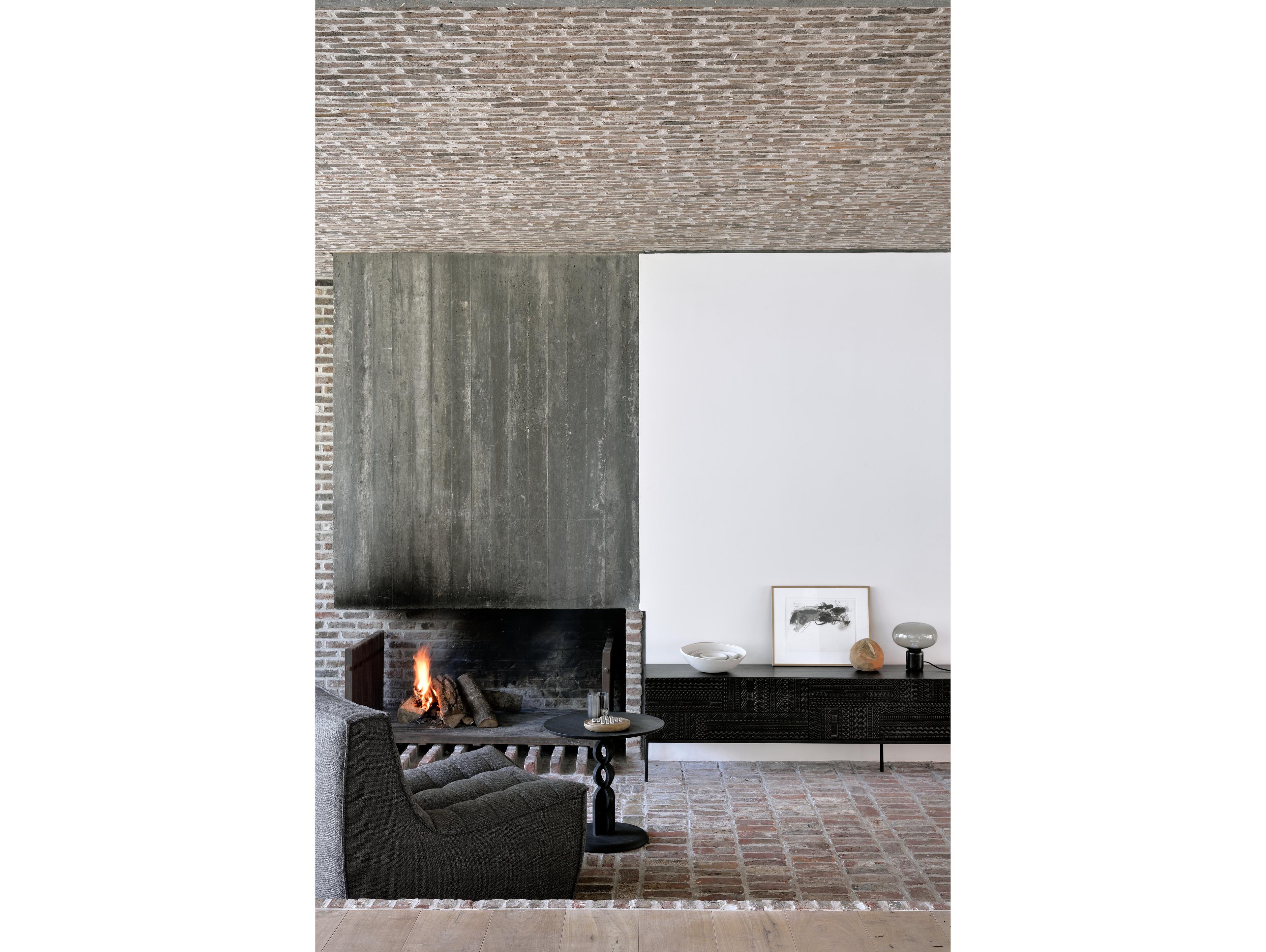 Ethnicraft Grooves Teak Black Tv Cupboard