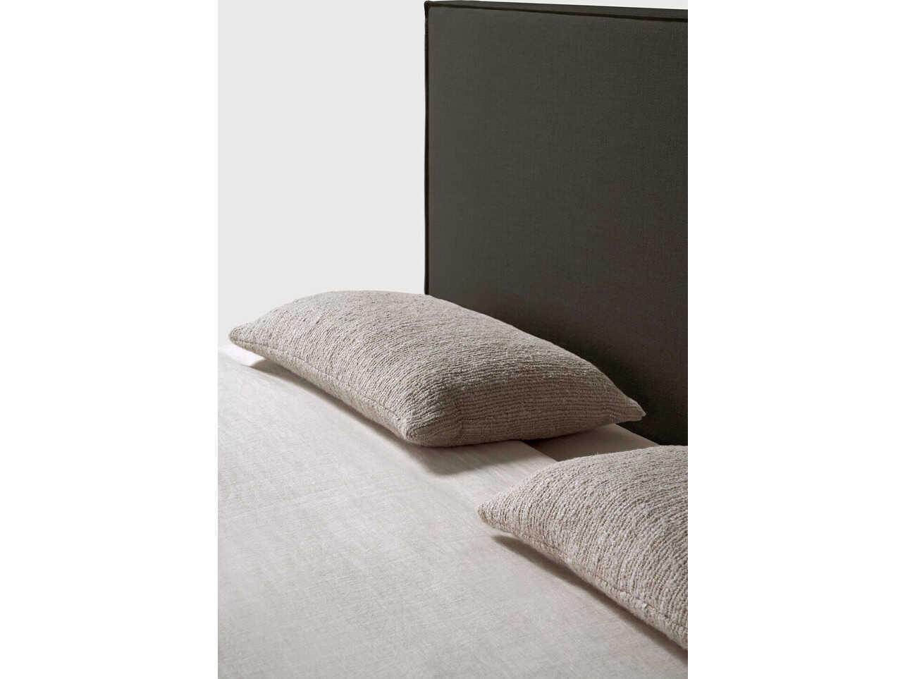 Ethnicraft Revive Grey Bed