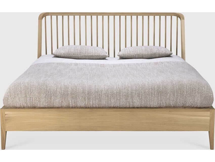Ethnicraft Spindle Oak Bed