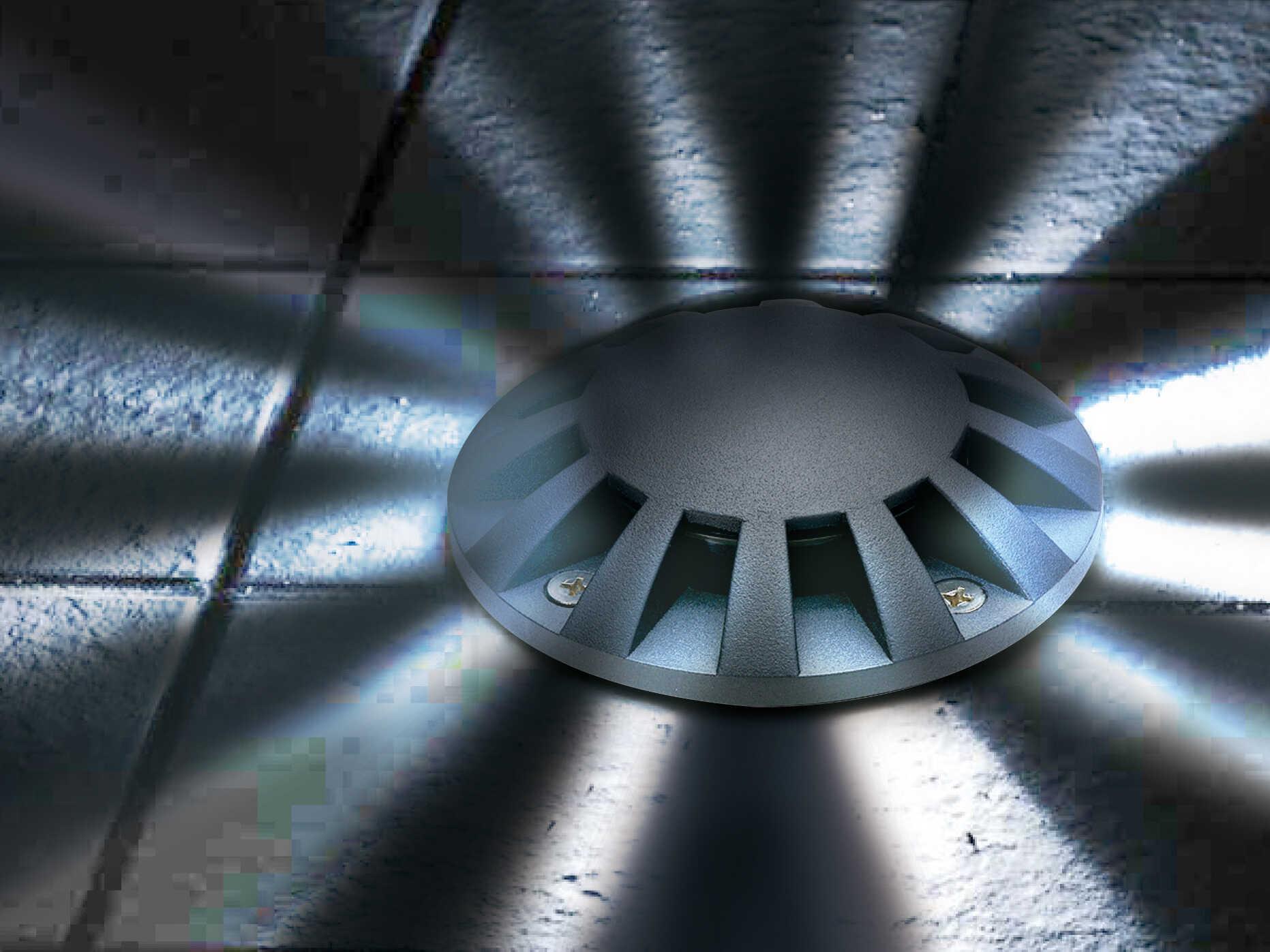 Eurofase 1-Light Outdoor Floor Light