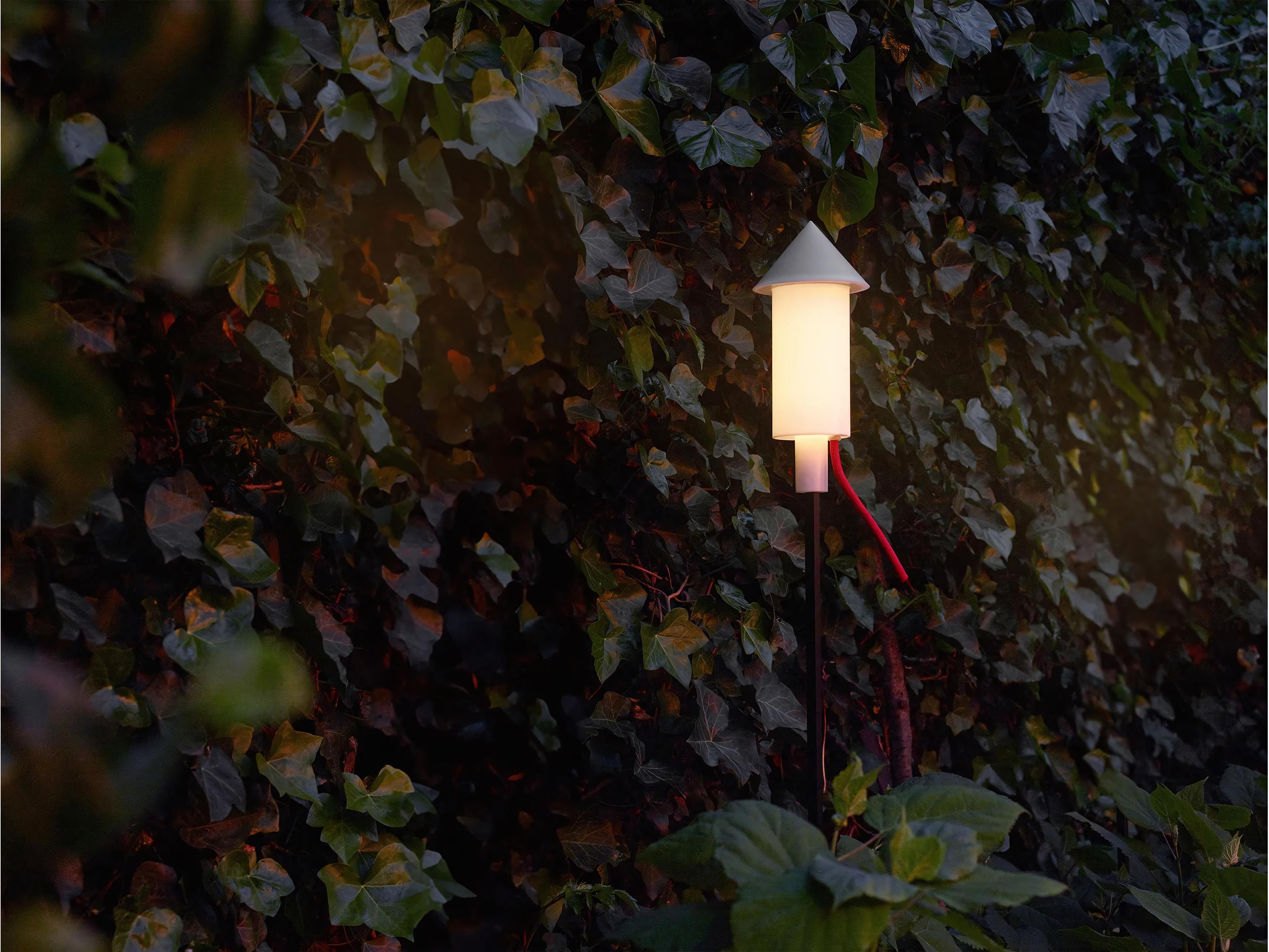 Fatboy Outdoor Racket la Surprise Wireless Solar in White